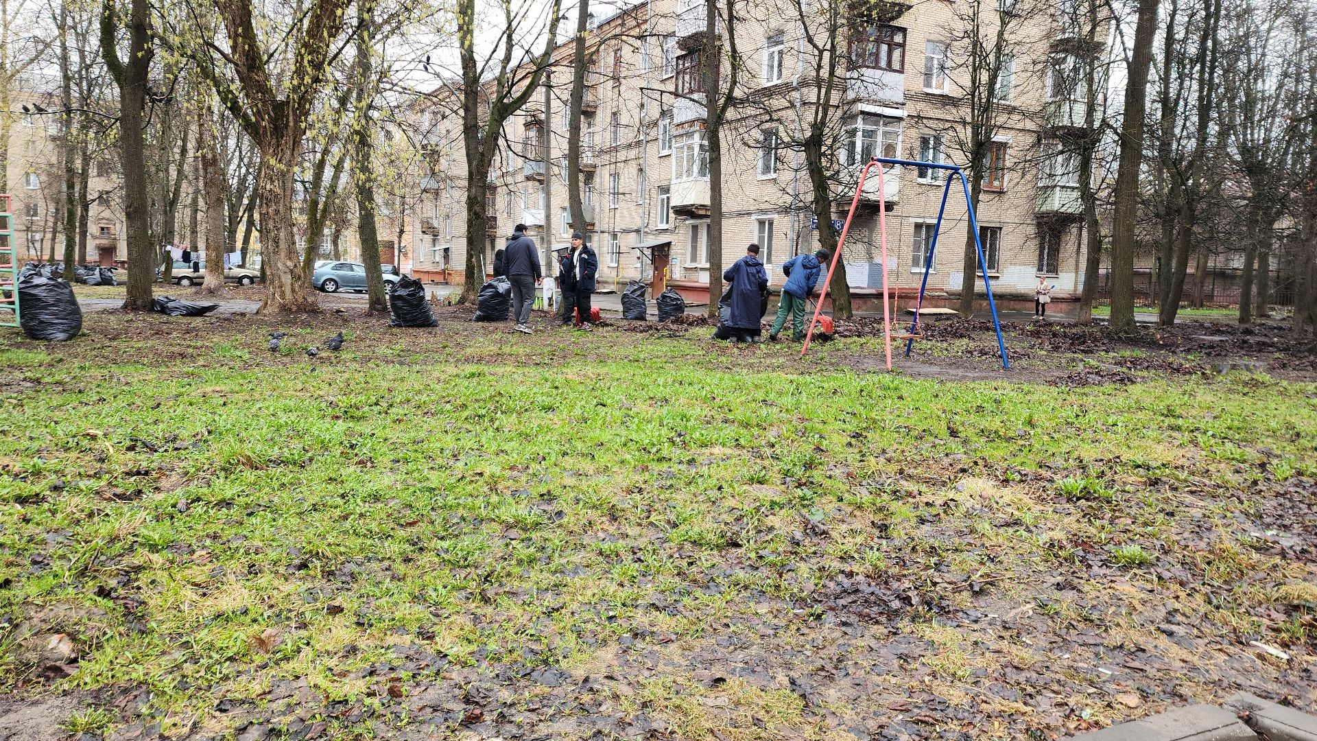 электросталь, мой город, уборка, уборка города, уборка дворов после зимы, уборка общественных территорий, жкх, жкх подмосковья,