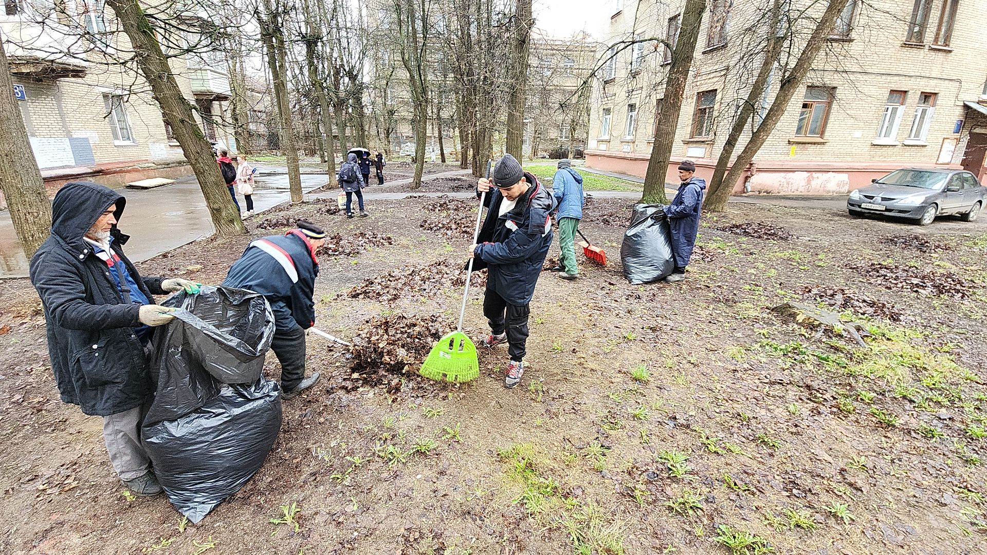 электросталь, мой город, уборка, уборка города, уборка дворов после зимы, уборка общественных территорий, жкх, жкх подмосковья,