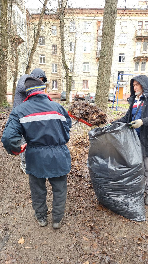 электросталь, мой город, уборка, уборка города, уборка дворов после зимы, уборка общественных территорий, жкх, жкх подмосковья,