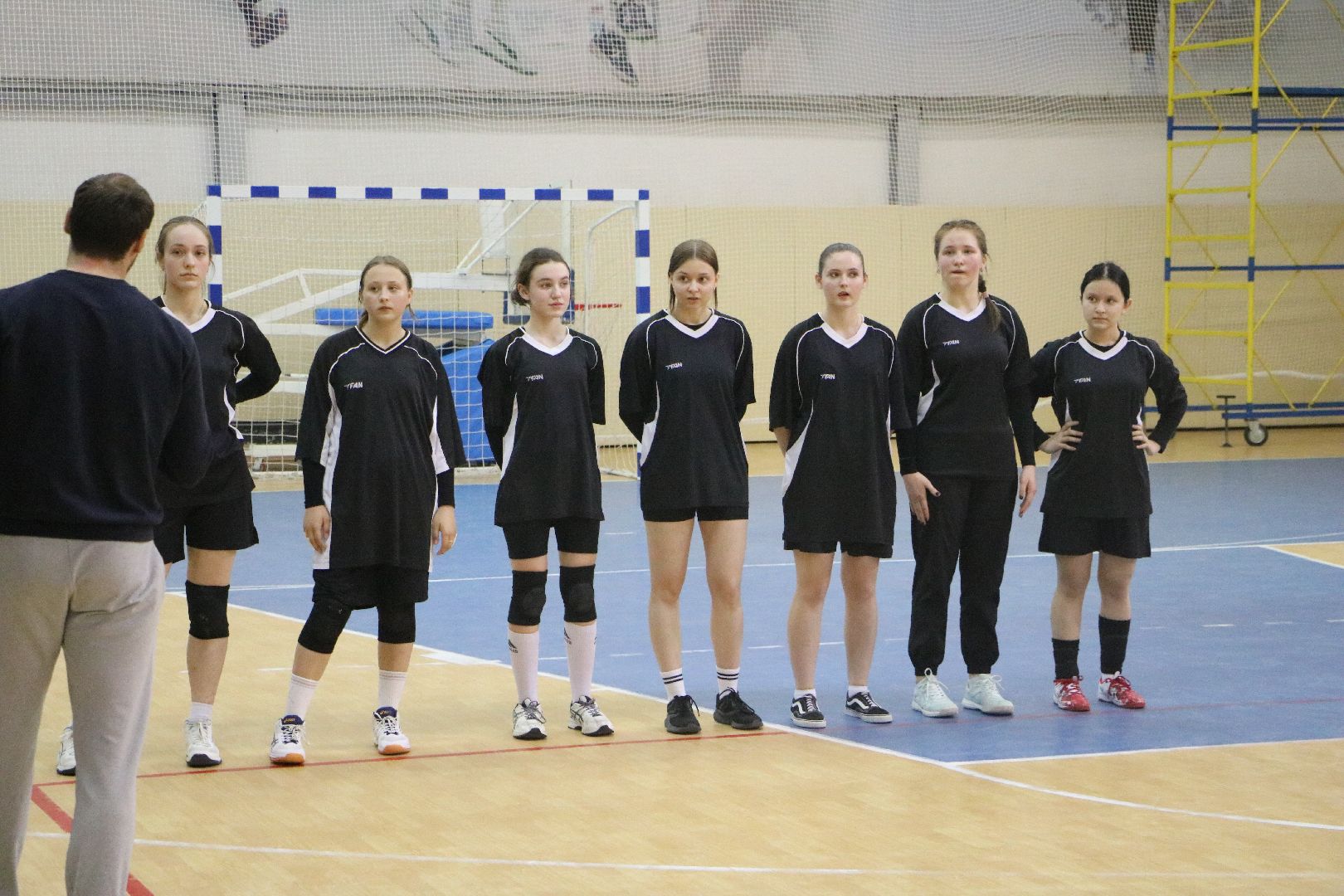 лотошино, ксц лотошино, волейбол, школа,