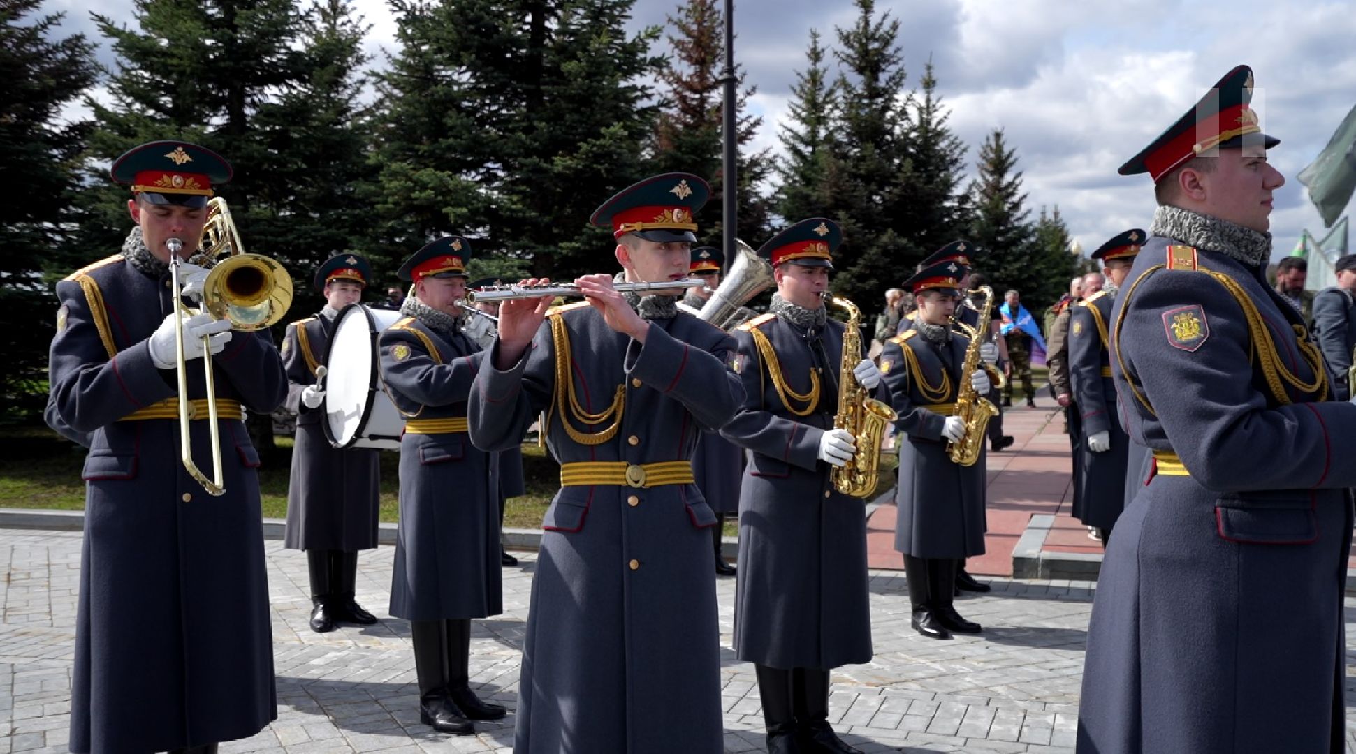 Вахта памяти, поисковики, Химки, Домодедово,