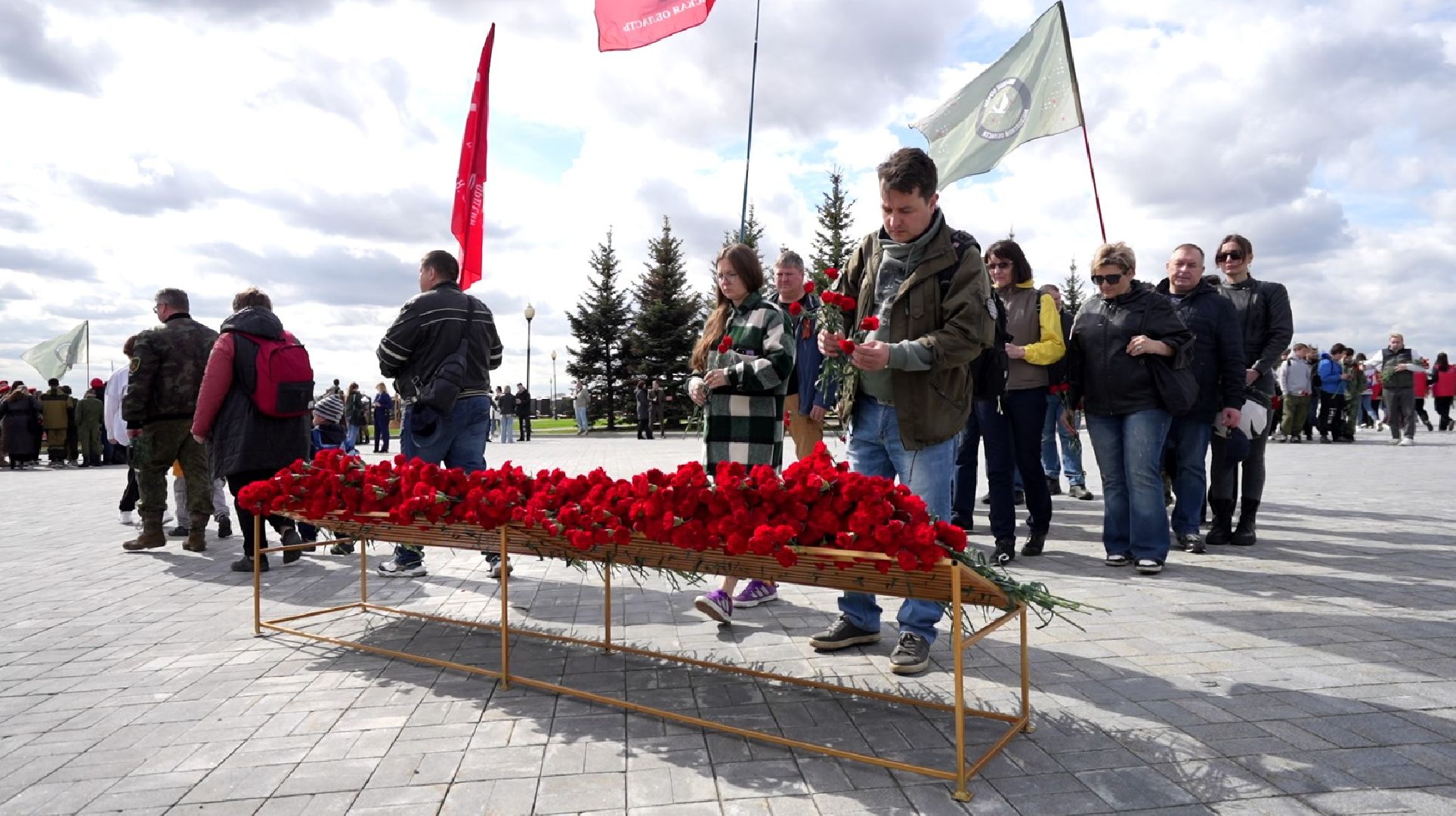 Вахта памяти, поисковики, Химки, Домодедово,