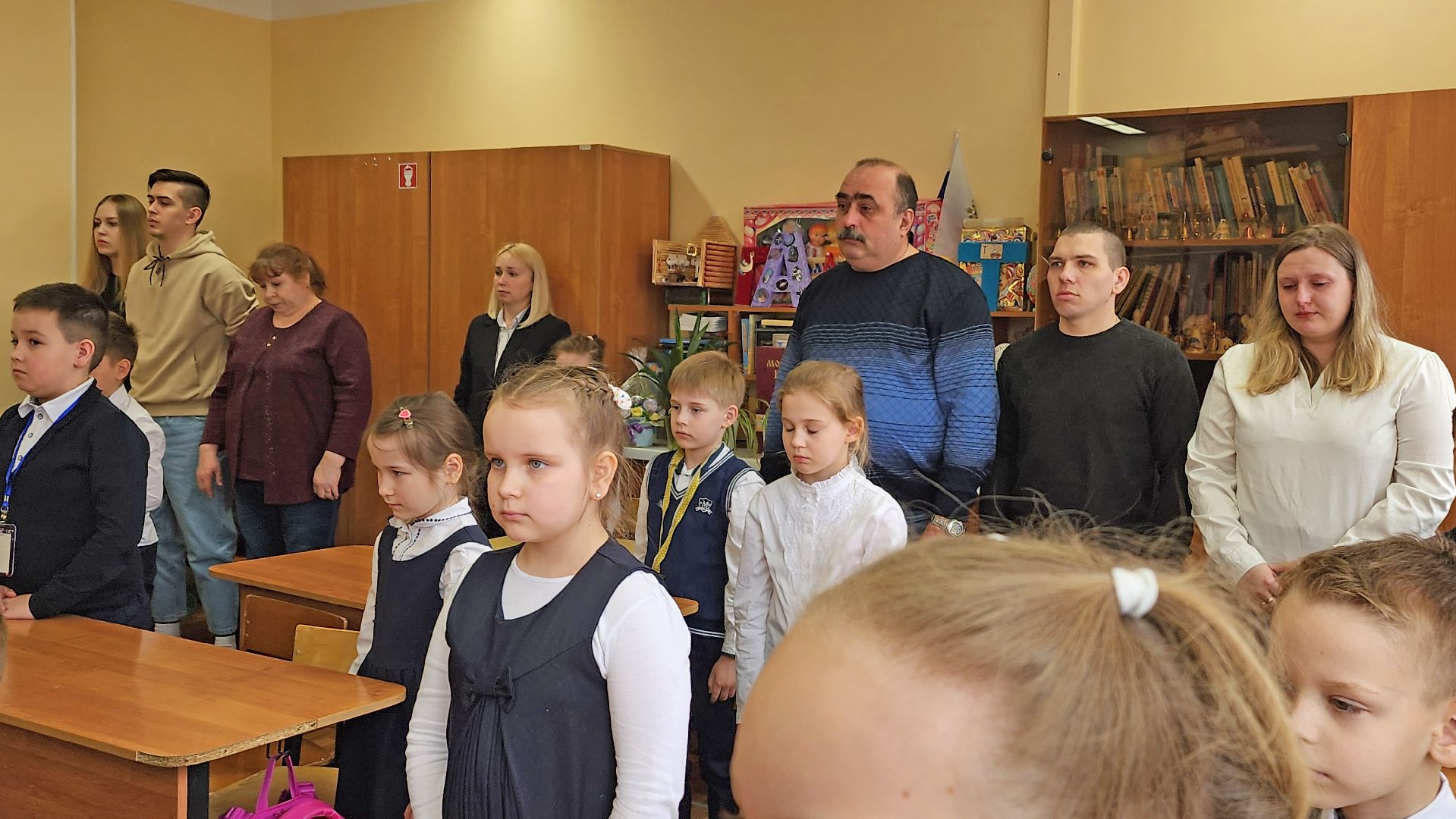 красногорск, парта героя, лицей 4,