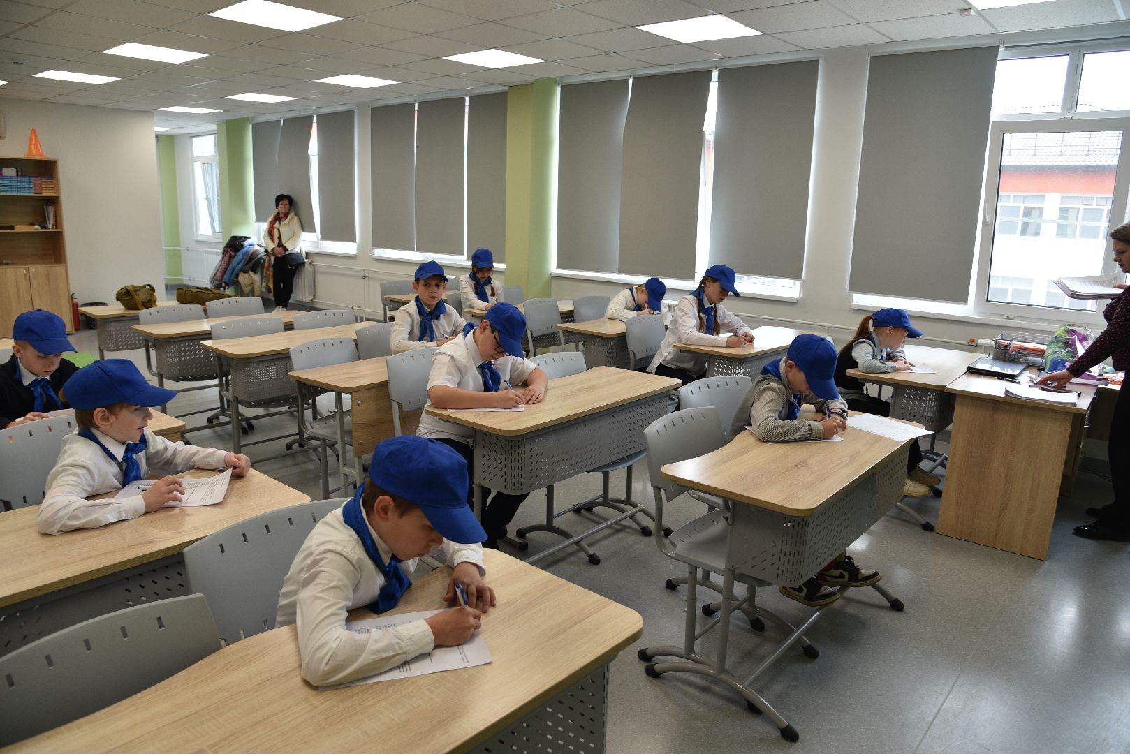 лотошино, лотошинская школа 1, зарница, военная игра,