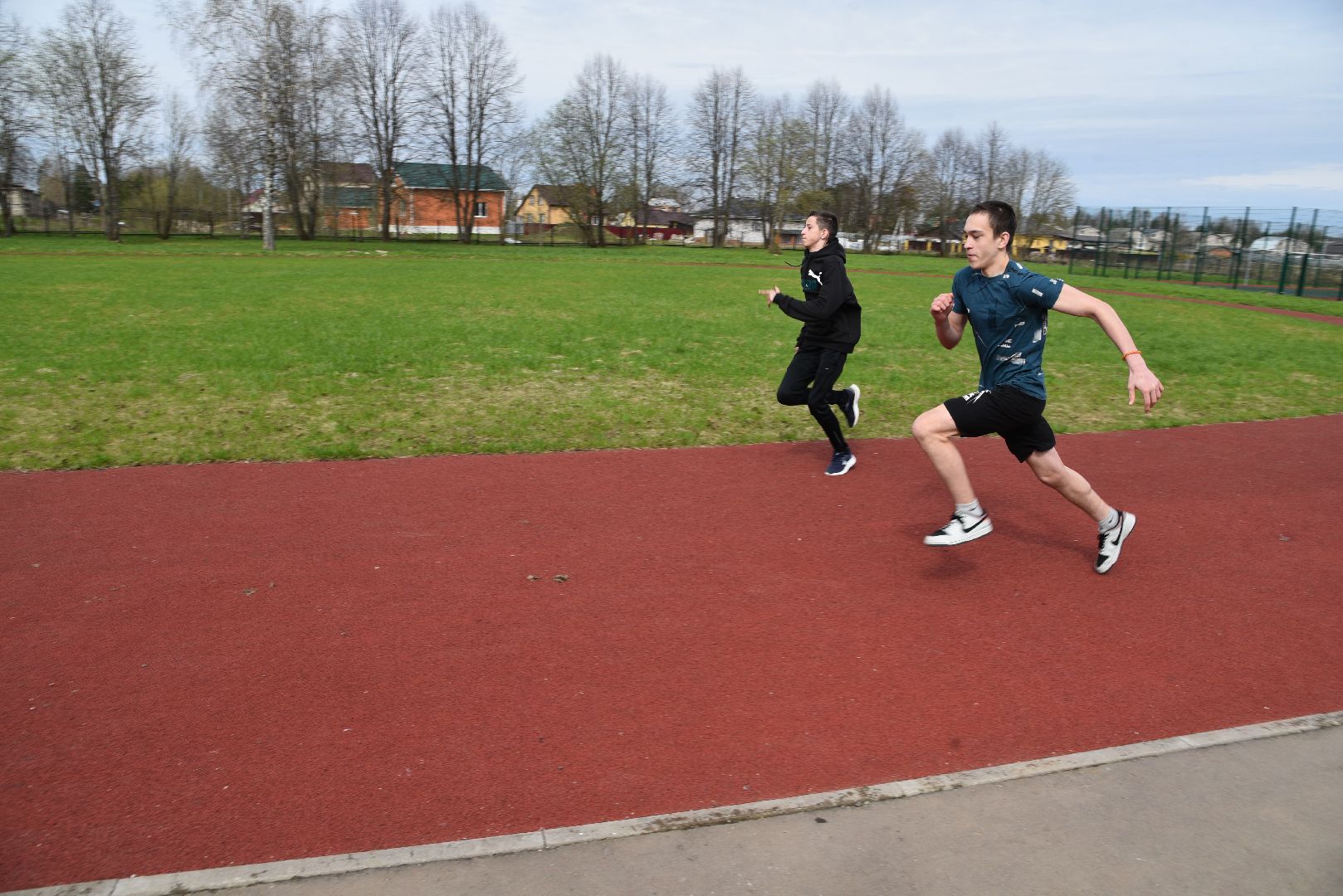 лотошино, лотошинская школа 1, зарница, военная игра,