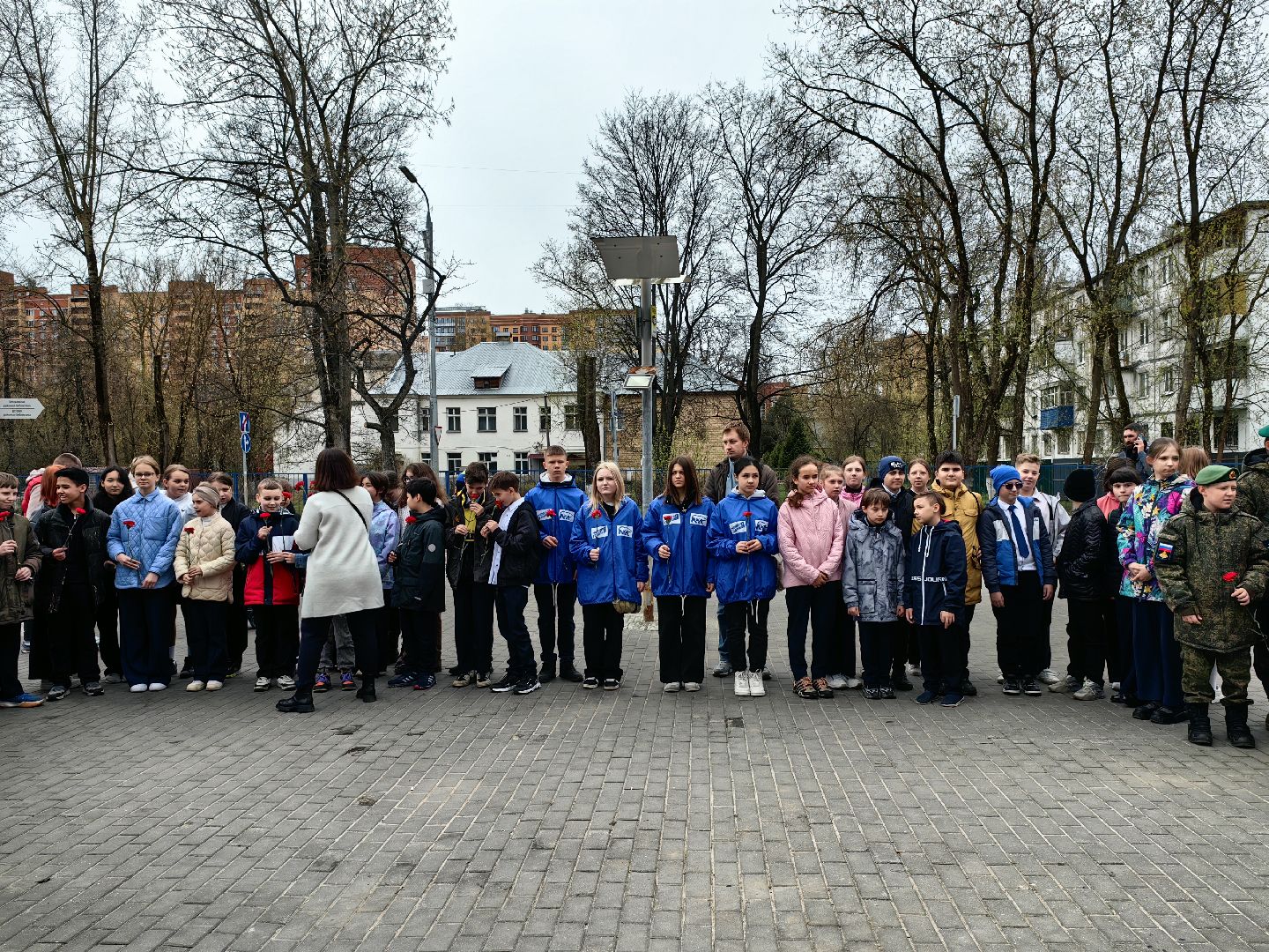 битва за москву, подвиг, возложение цветов, юнармия, монумент,