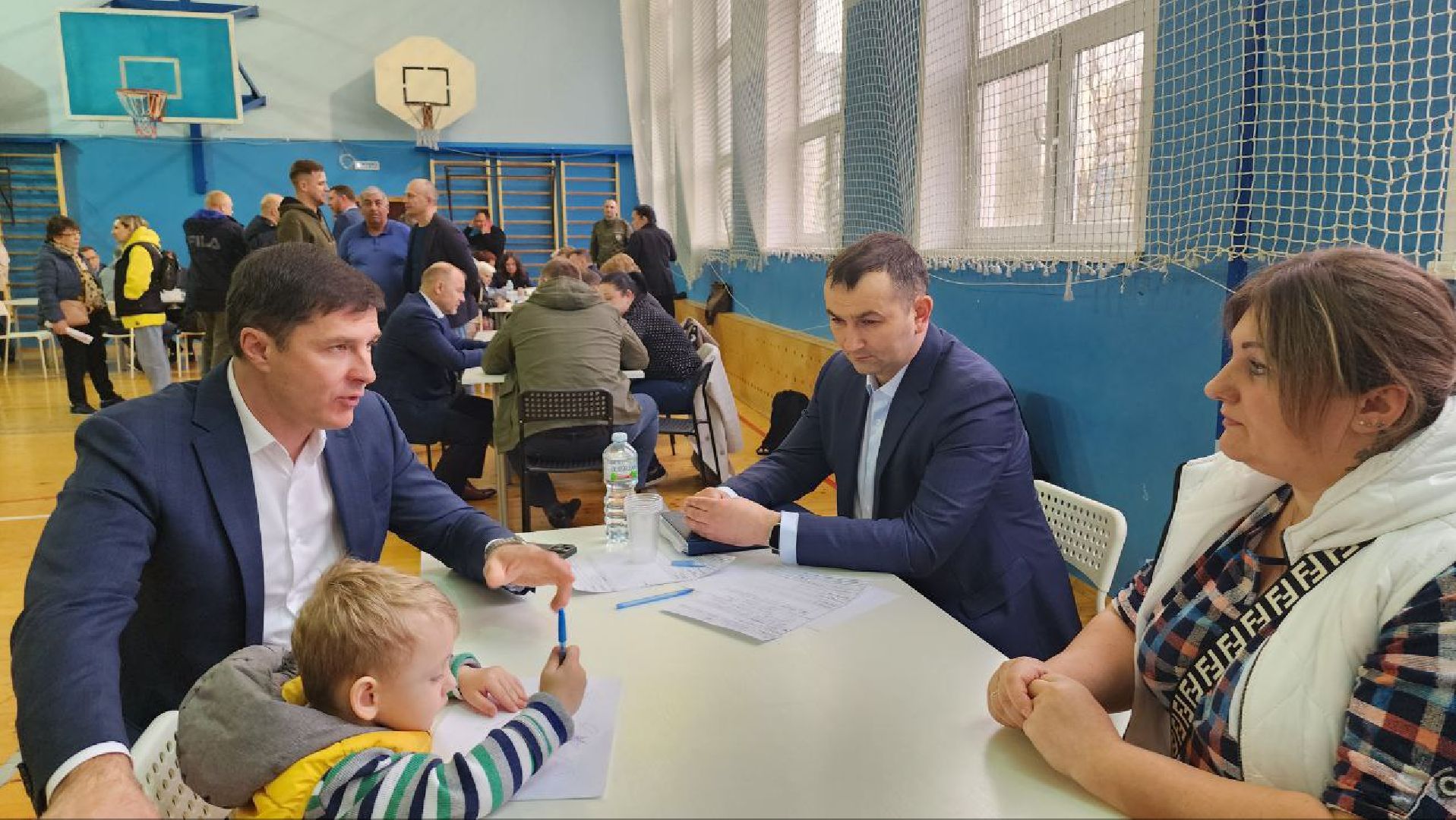 Люберцы, глава городского округа люберцы владимир волков, выездная администрация, строительство, новая дорога,