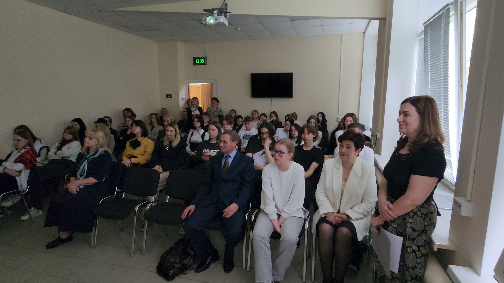 серпухов, серпуховский колледж, улица осенняя 54, маяковский, поэтический форум,