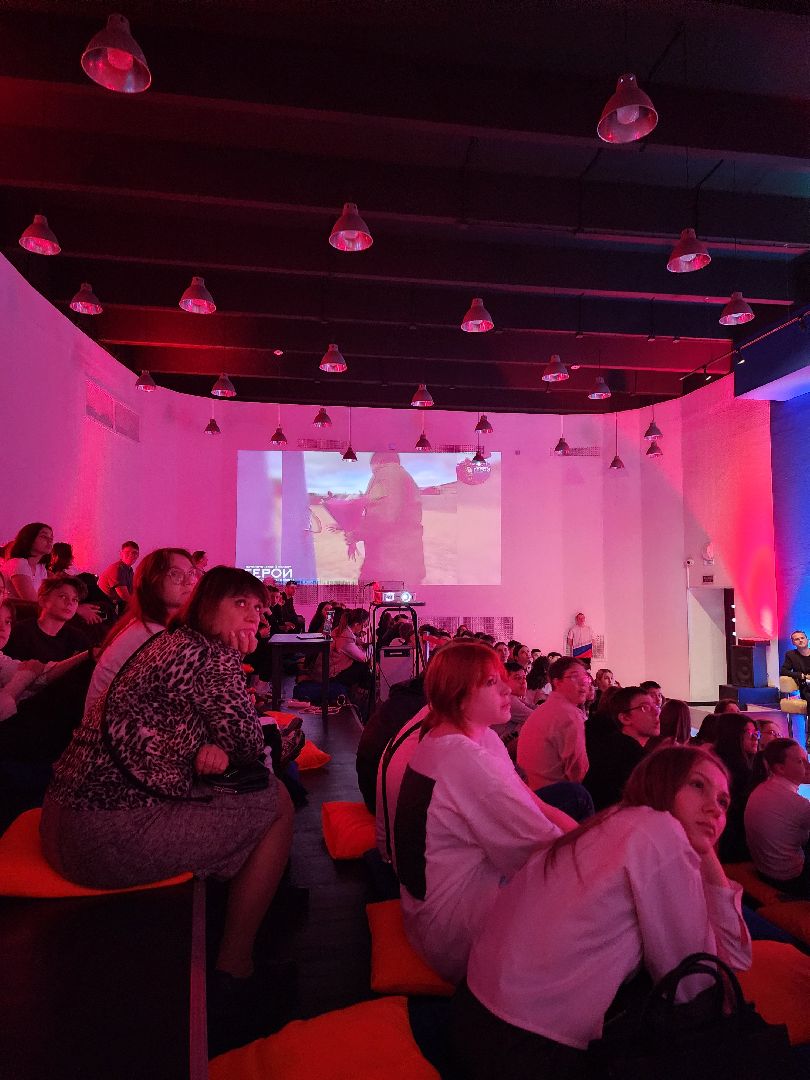 встреча с бойцом сво, участник сво, патриотический проект,