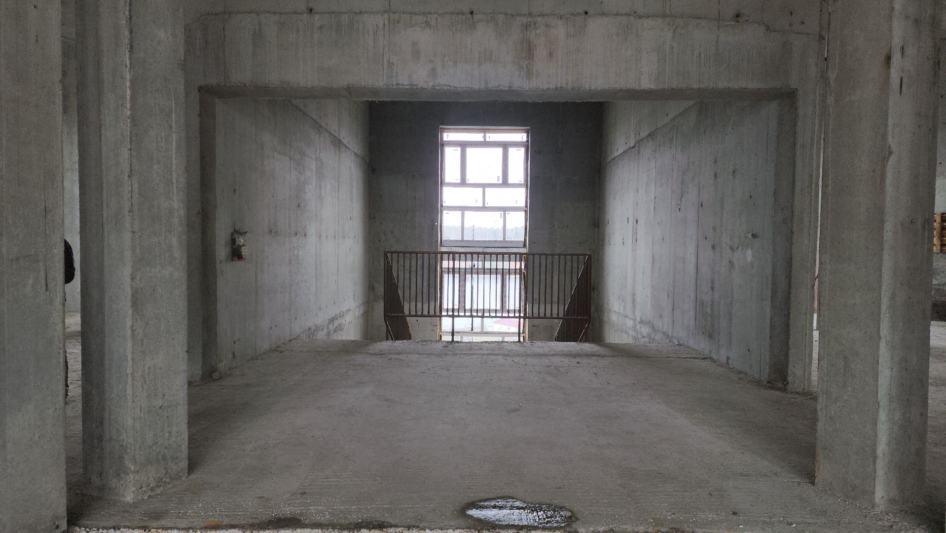 строительство соцобъектов, поручение губернатора, реконструкция школы, дзержинский,