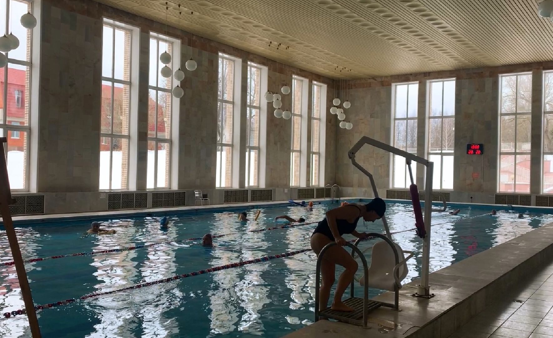 Краснознаменск, общество