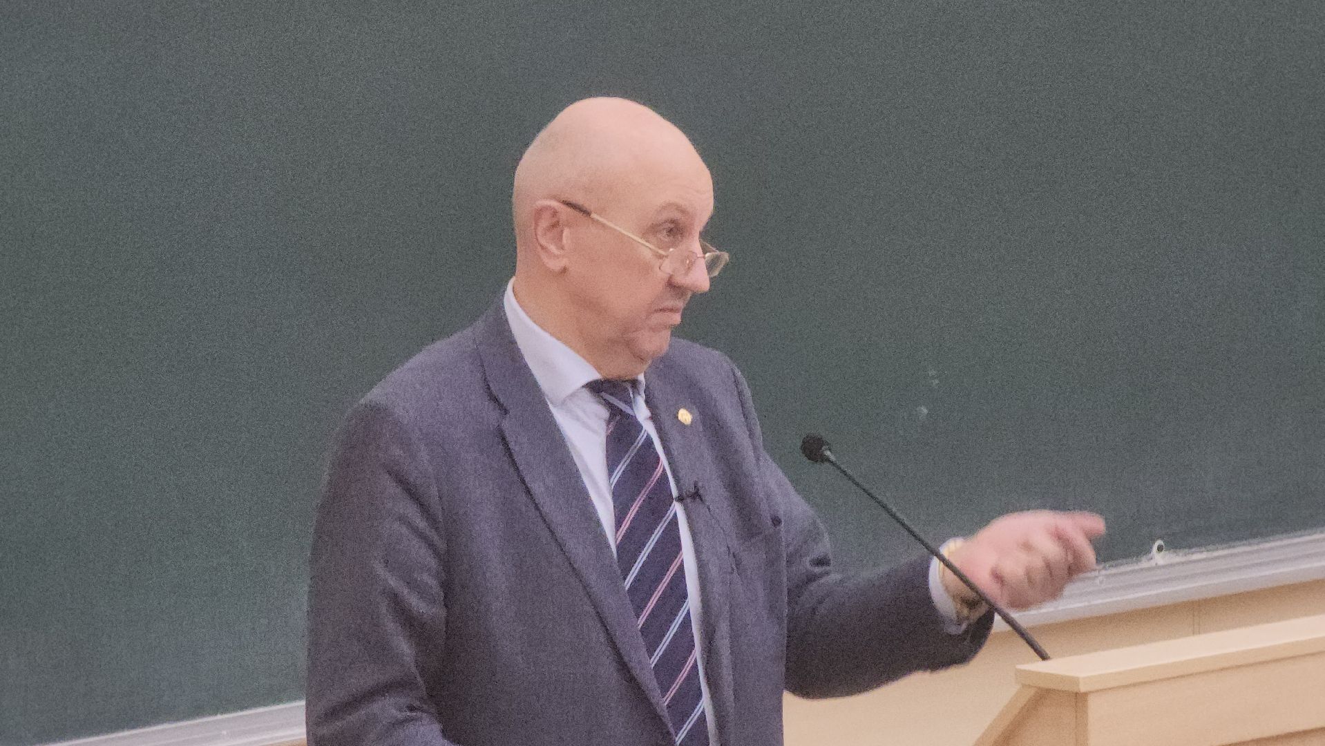 долгопрудный, мфти, Актуальные стратегии, Андрей Фурсов, андрей ильницкий, лекторий,