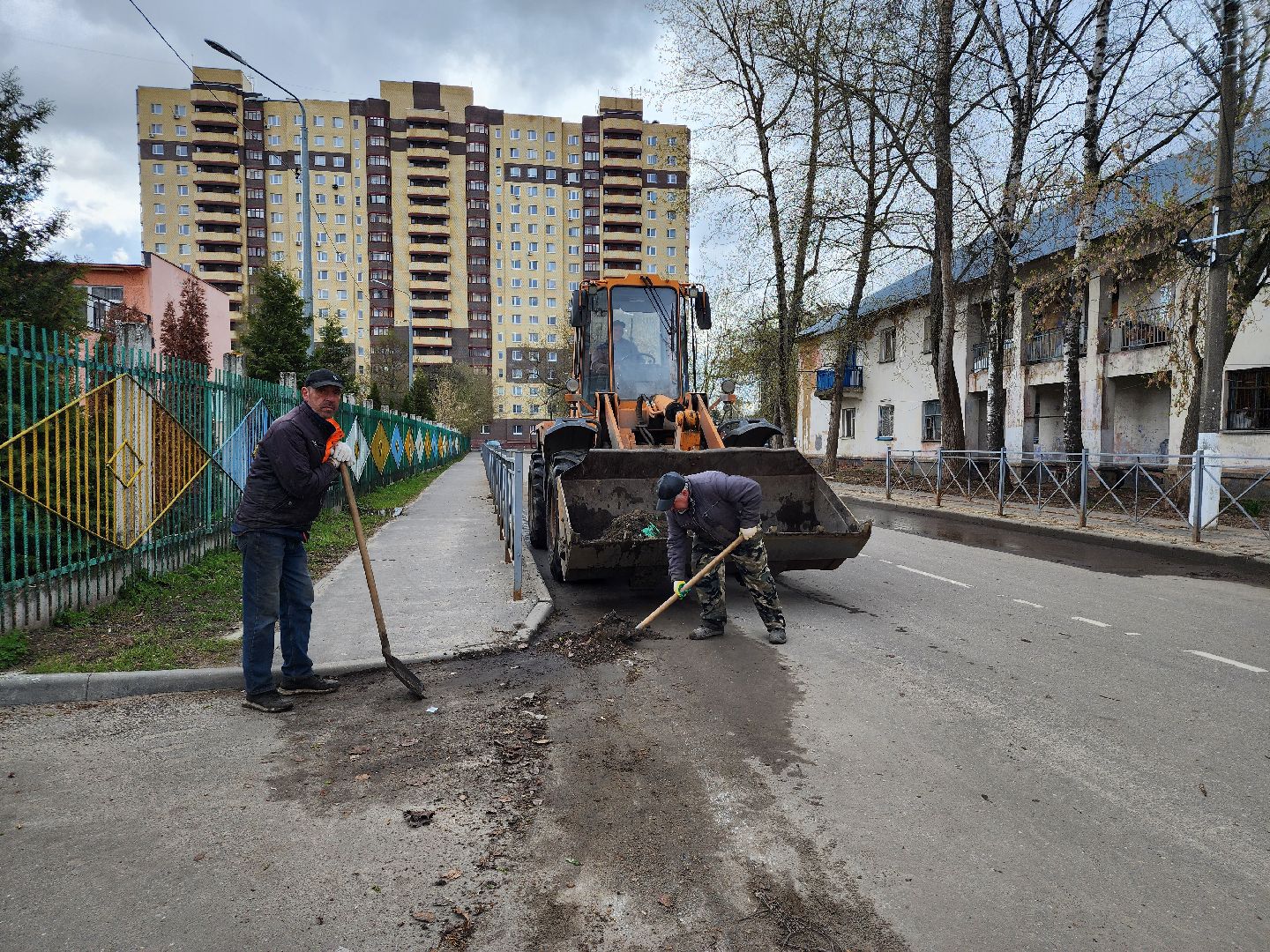 коммунальные службы, уборка общественных территорий, месячник благосутройства, старая купавна, Богородский городской округ,