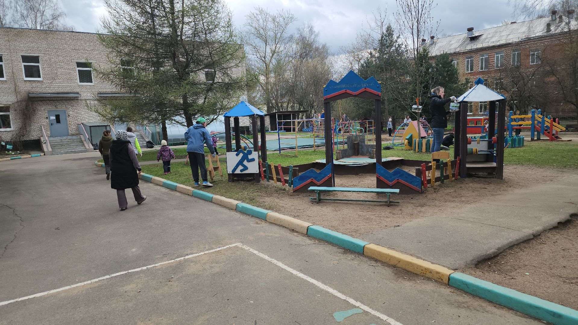 долгопрудный, субботник, месяц благоустройства, Золотой ключик, детский сад,