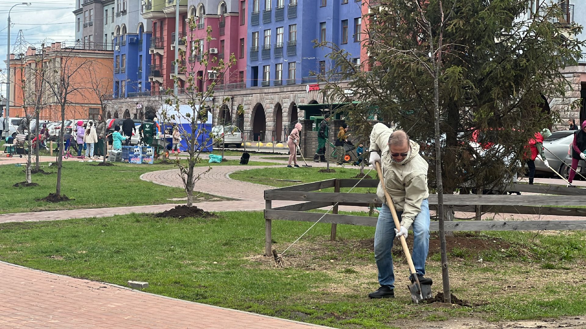 химки, благоустройство, суббота, уборка города,