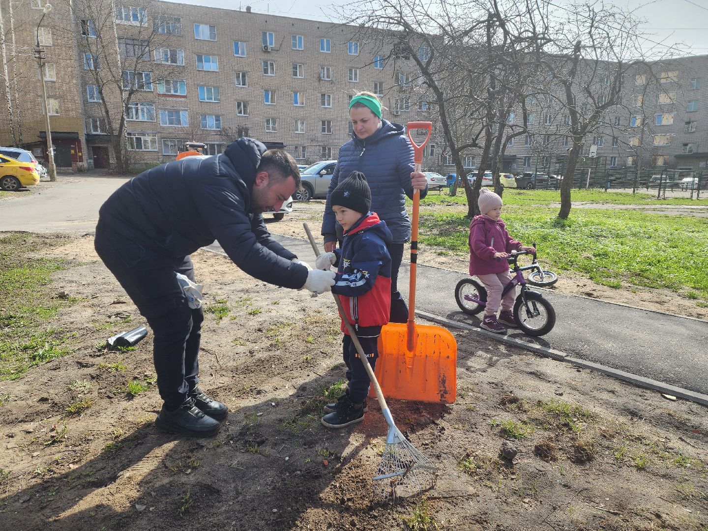 красноармейск, г.о. пушкинский, детская площадка, субботник,