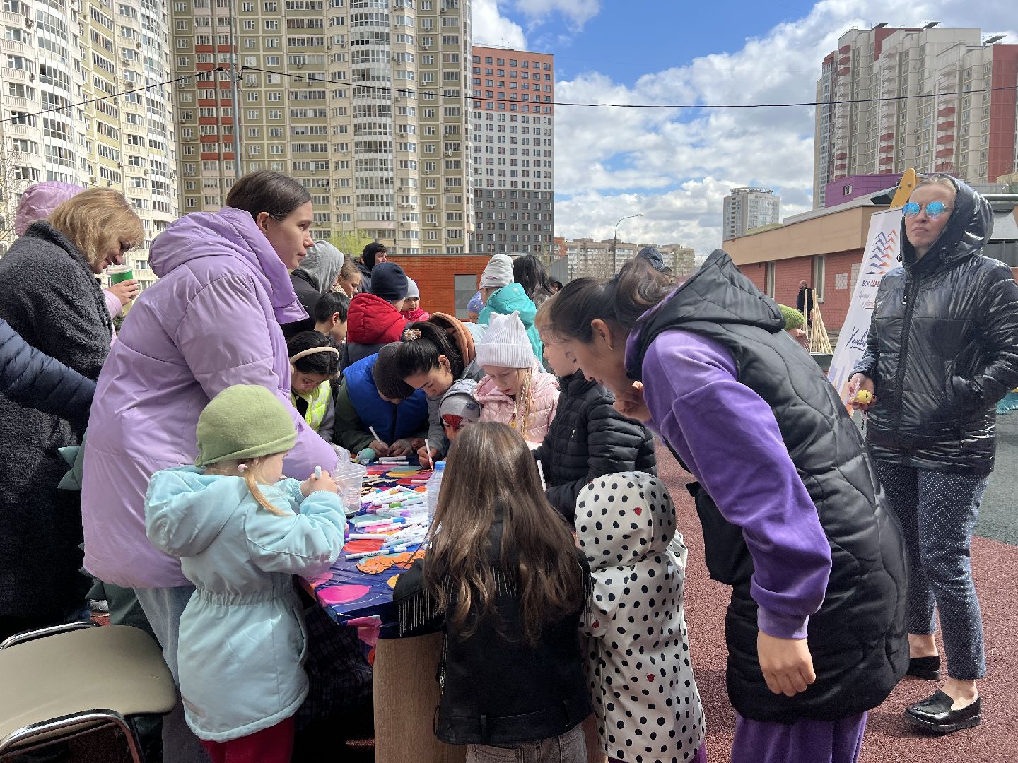 химки, субботник, уборка города, детский праздник,