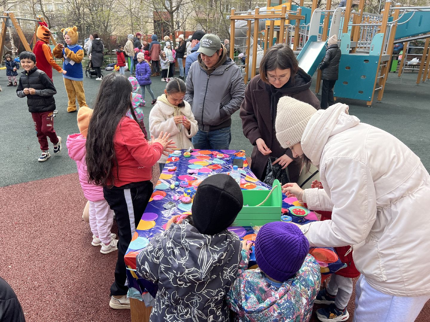 химки, субботник, уборка города, детский праздник,