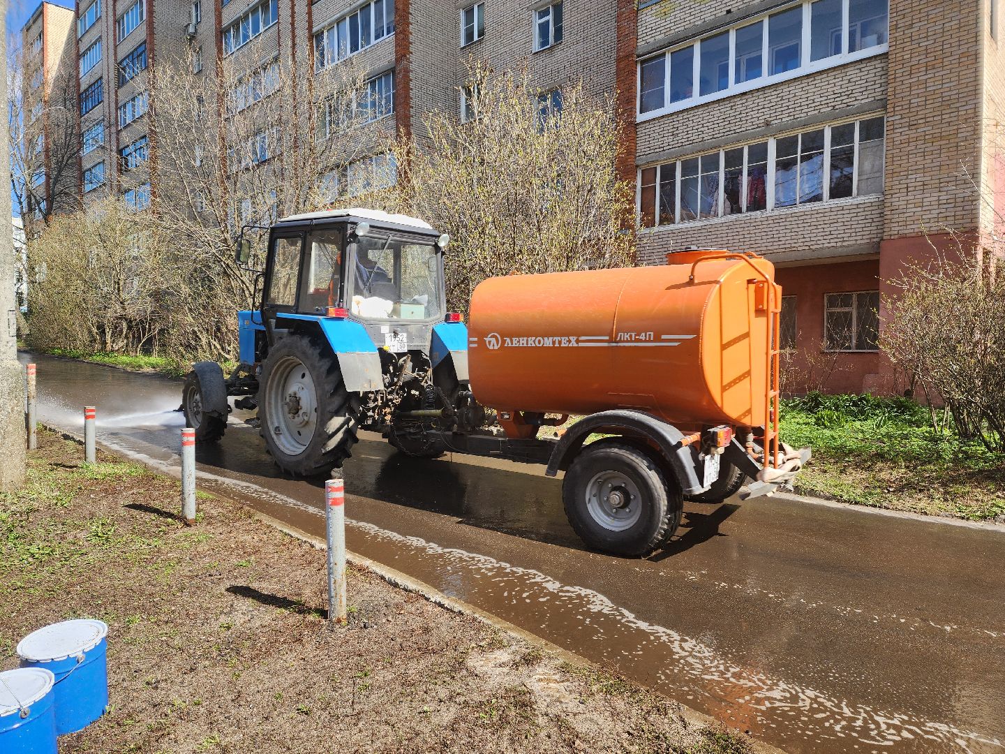 красноармейск, г.о. пушкинский, субботник, поливальная машина,