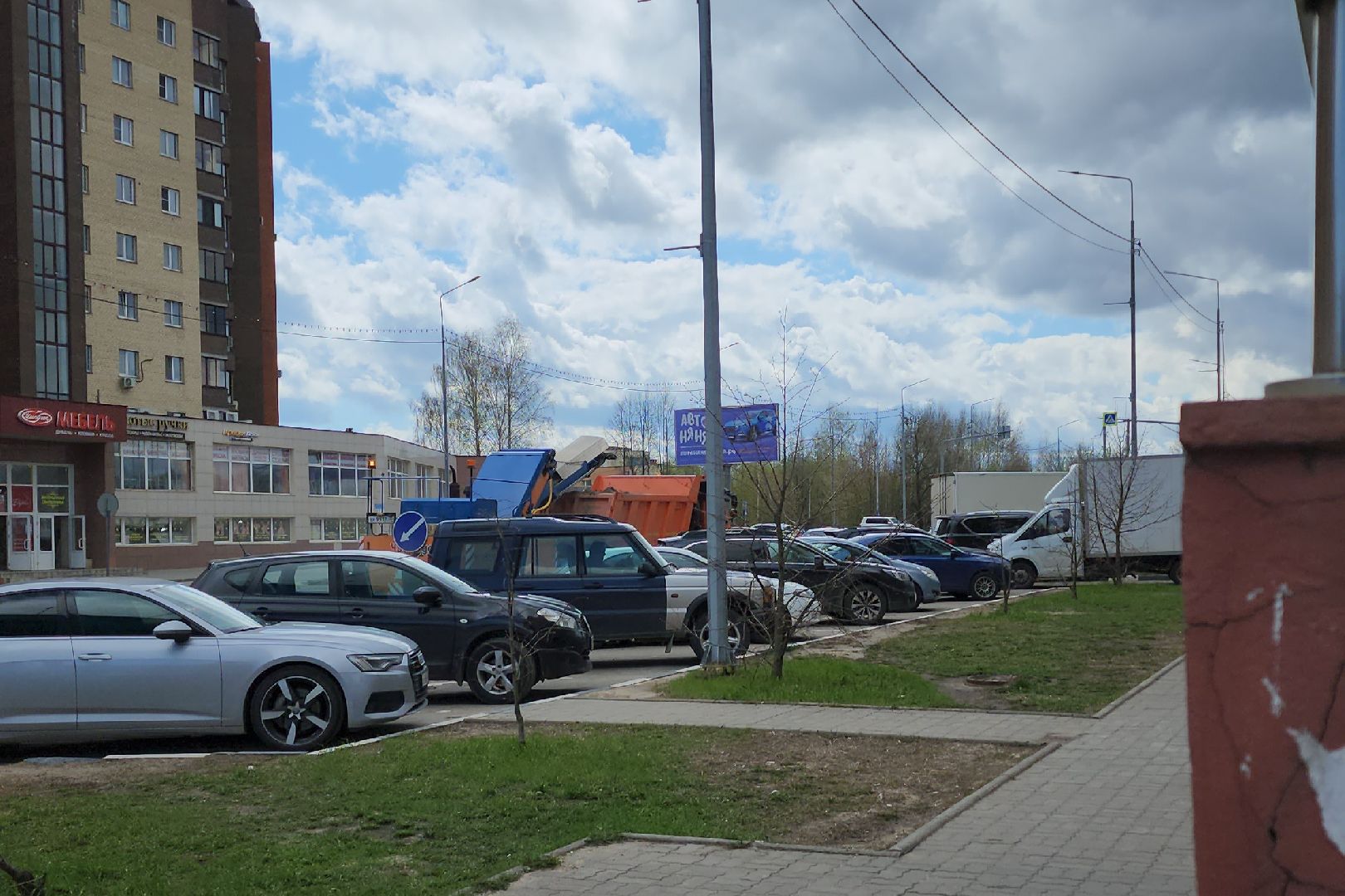 Мбу жку, Уборка города, Чистодор, Комбинированная машина, Дубна,