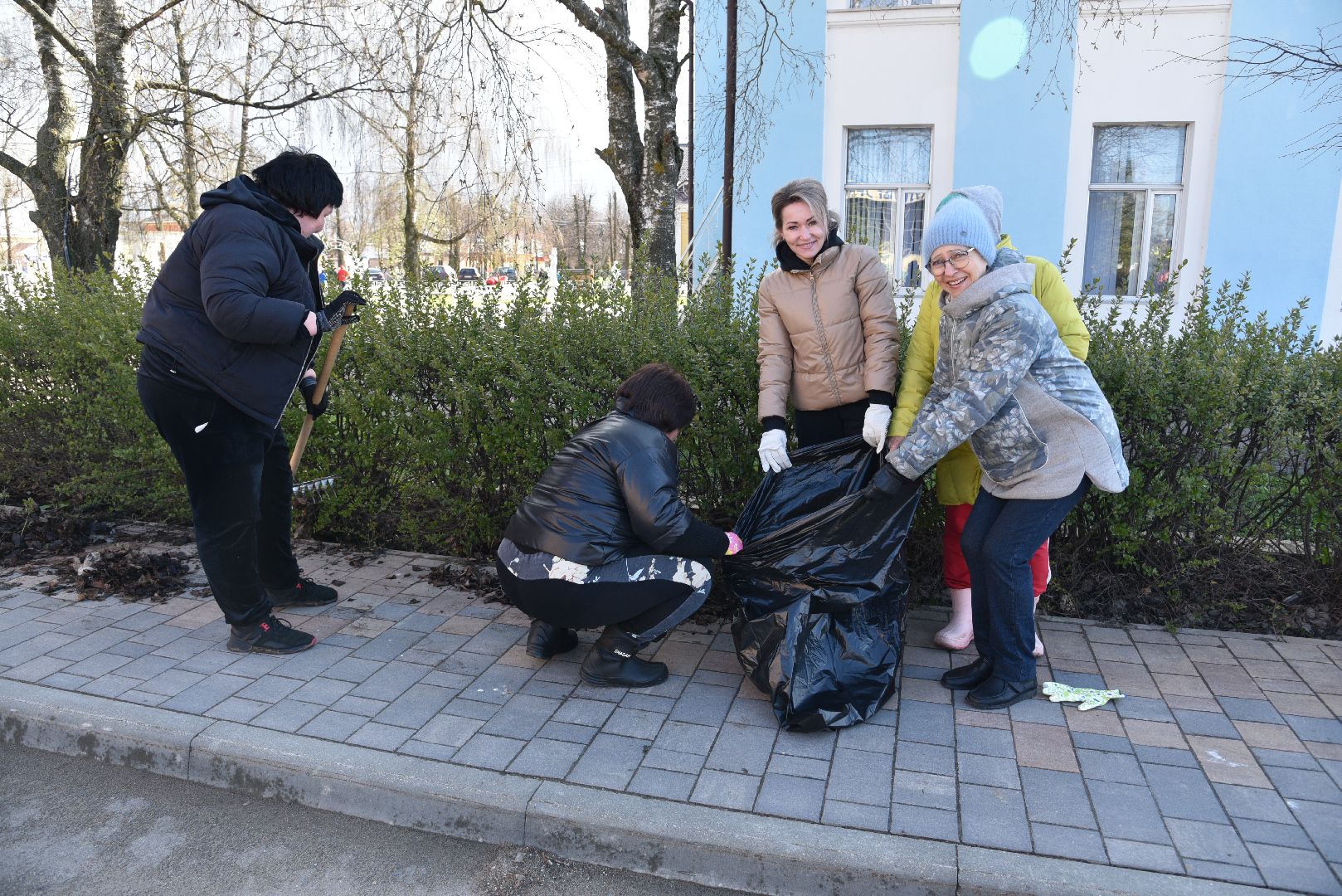 лотошино, субботник, региональный субботник, уборка улиц, благоустройство,