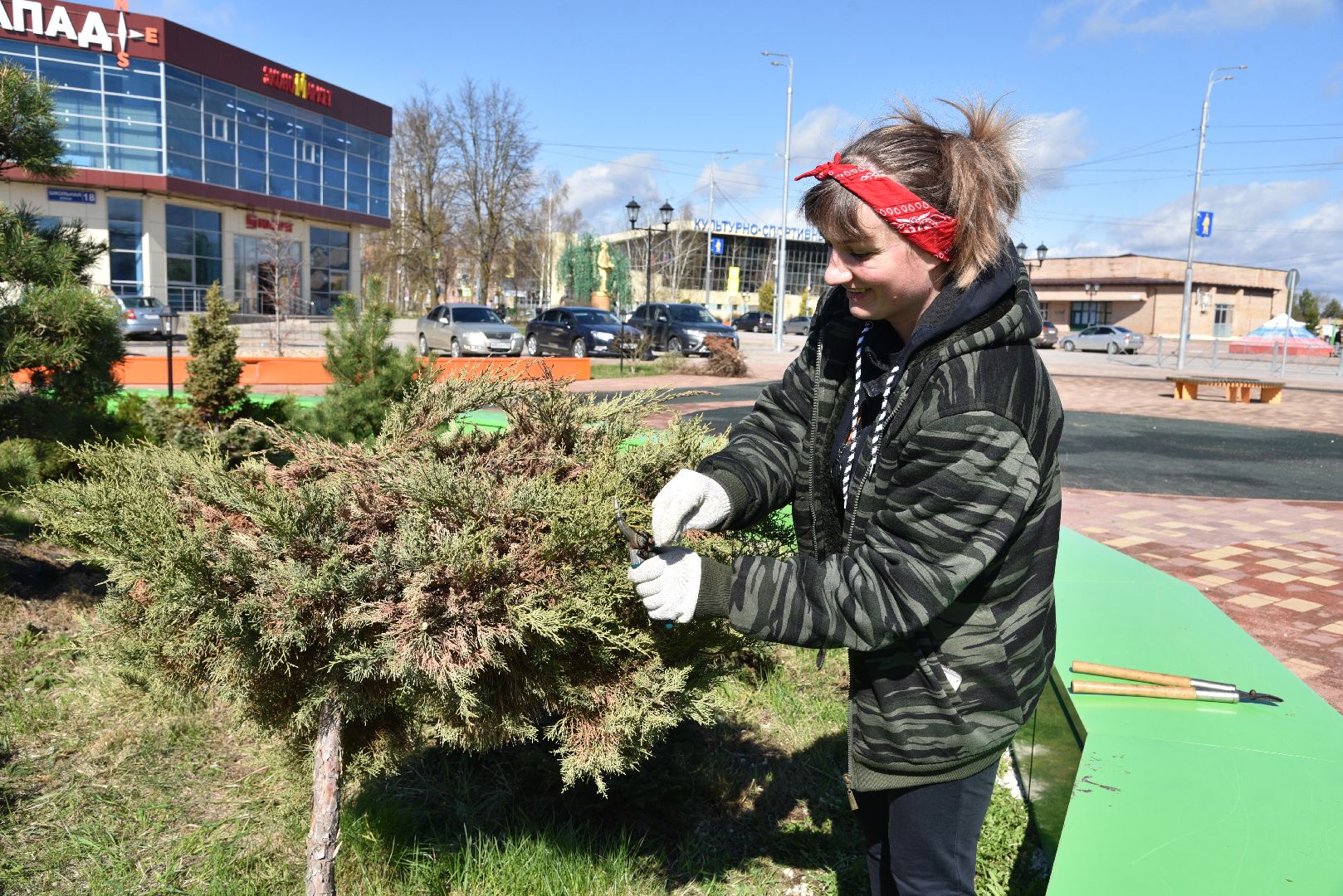 лотошино, субботник, региональный субботник, уборка улиц, благоустройство,