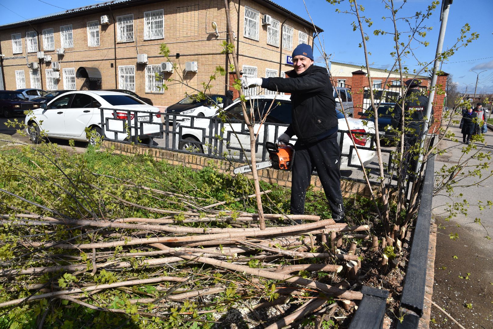 лотошино, субботник, региональный субботник, уборка улиц, благоустройство,