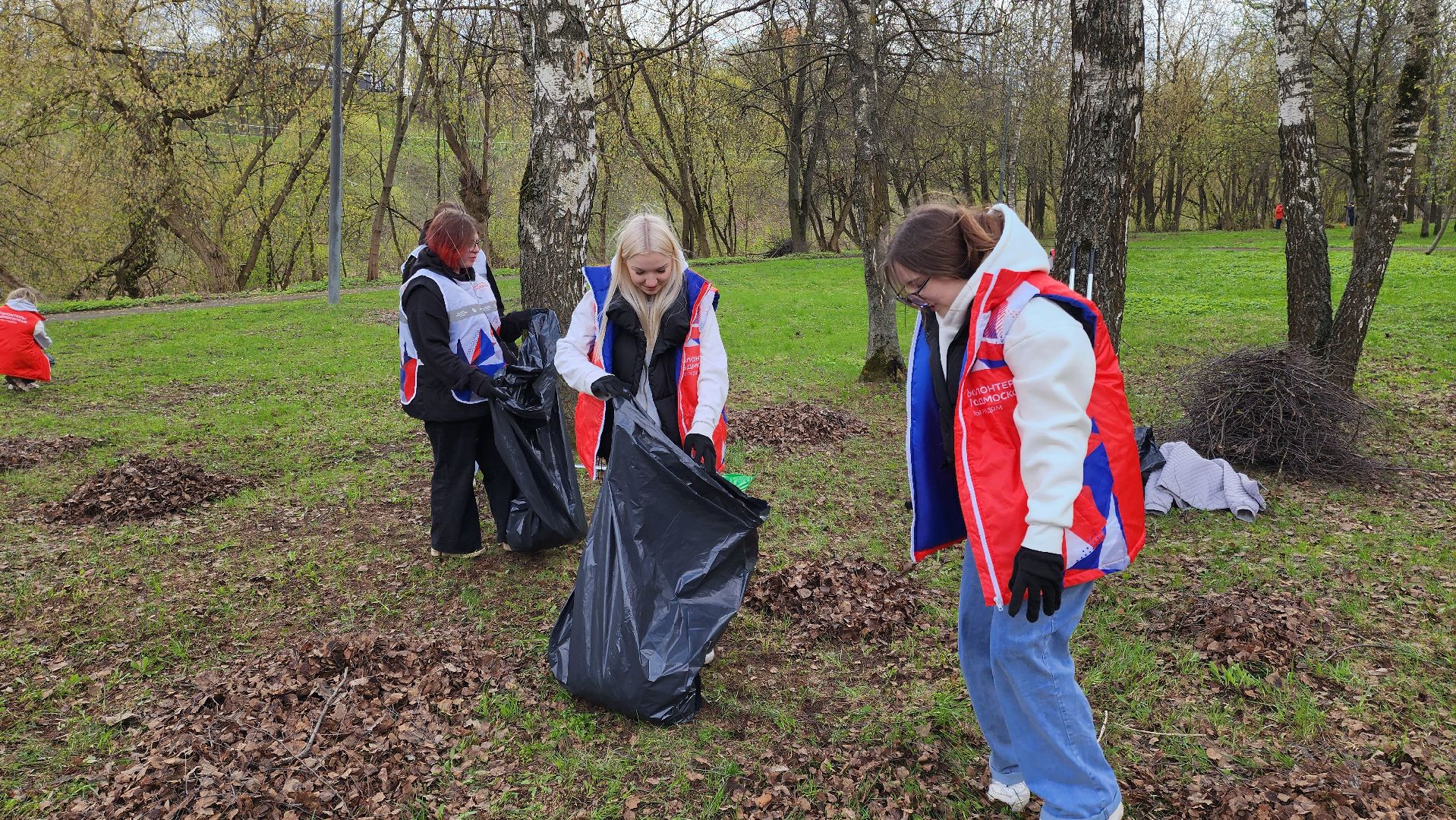 Подольск, Музей, Волонтеры, Благоустройство, Субботник,