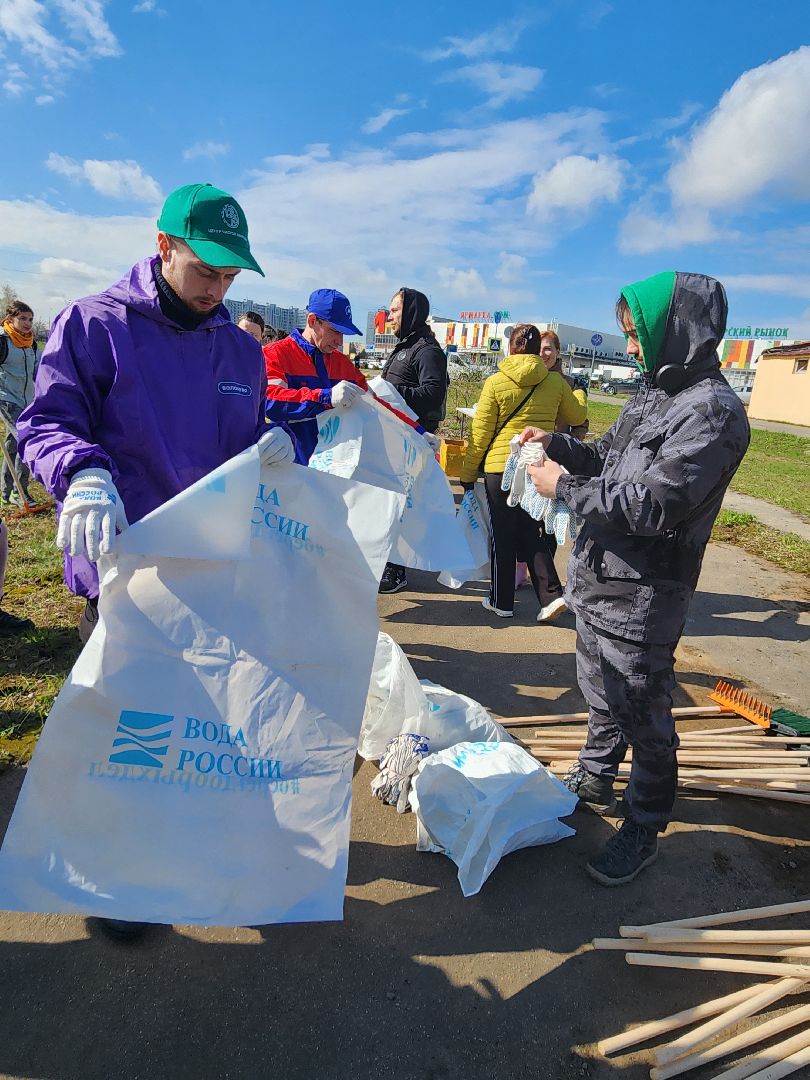 субботник, яуза, волонтер,