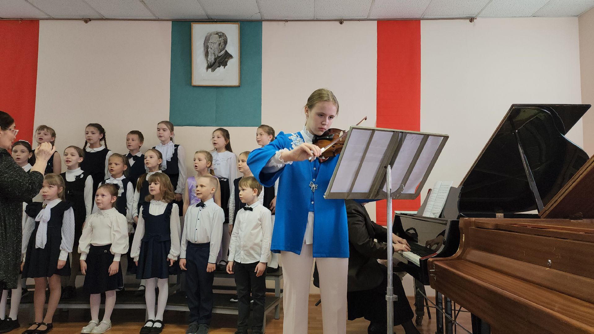 кашира, дши, отчетный концерт, сибемольки, хор, капельки, рябиновая гроздь, баян, домра,