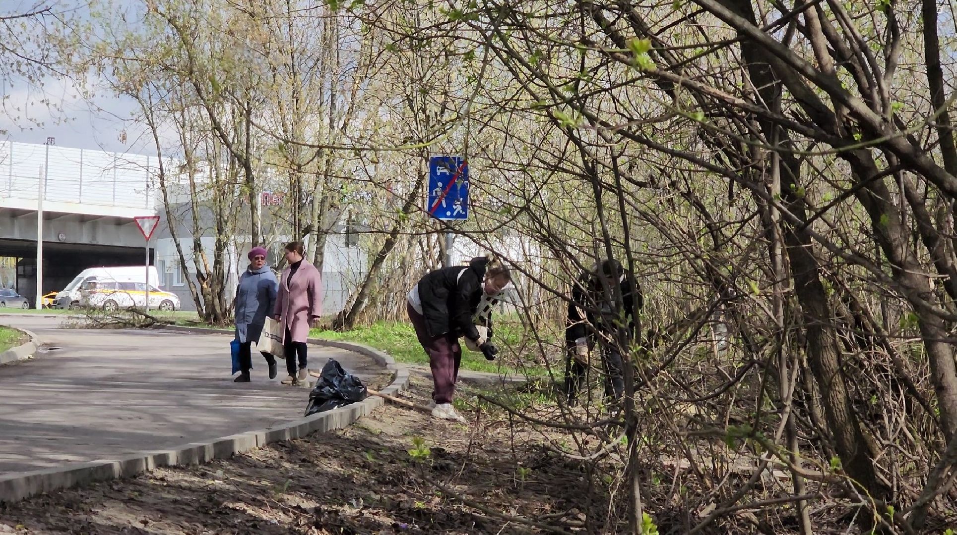 месяц чистоты и благоустройства, субботник, уборка территории,