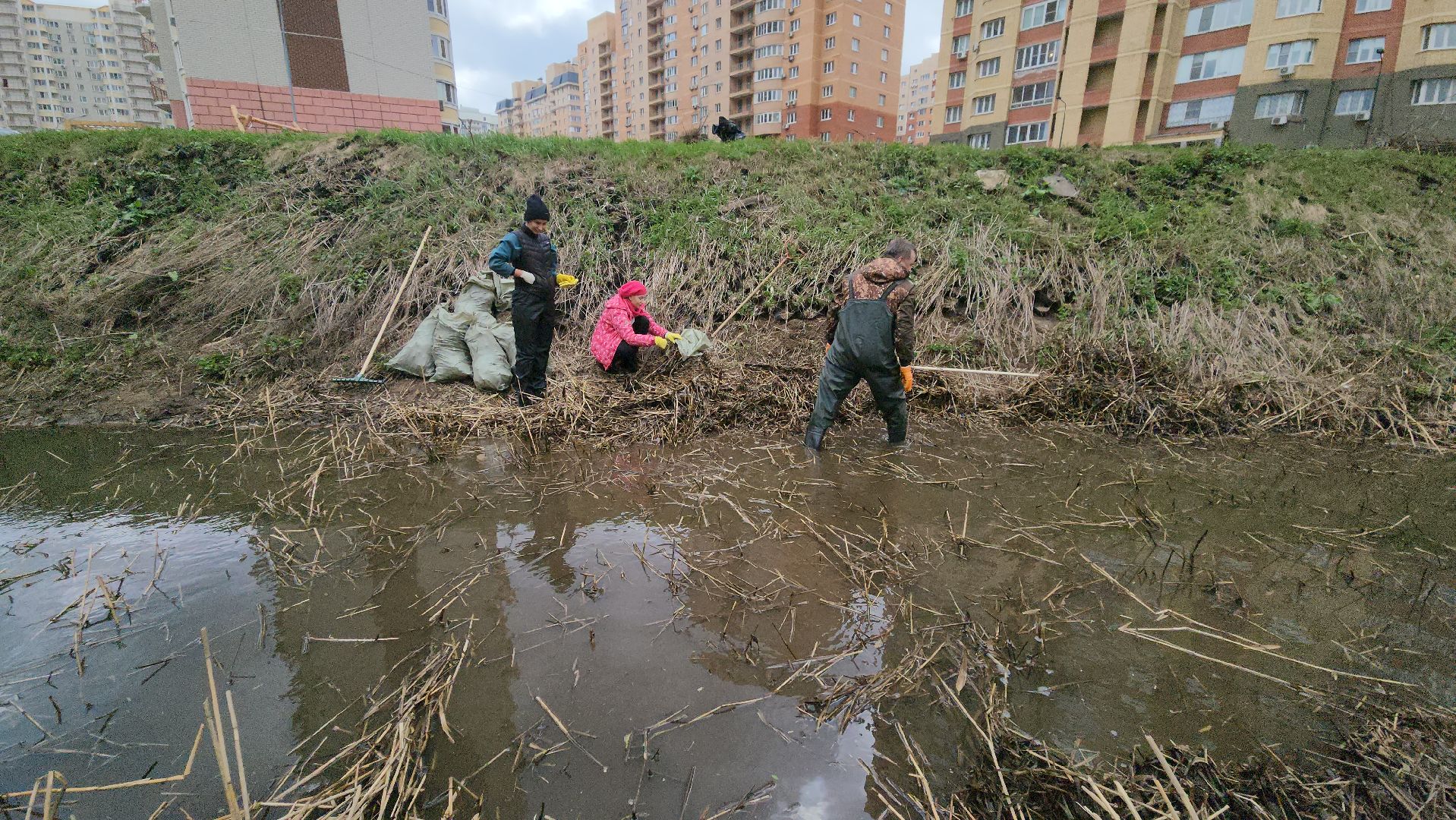 вода россии, субботник, месяц чистоты и благоустройства,