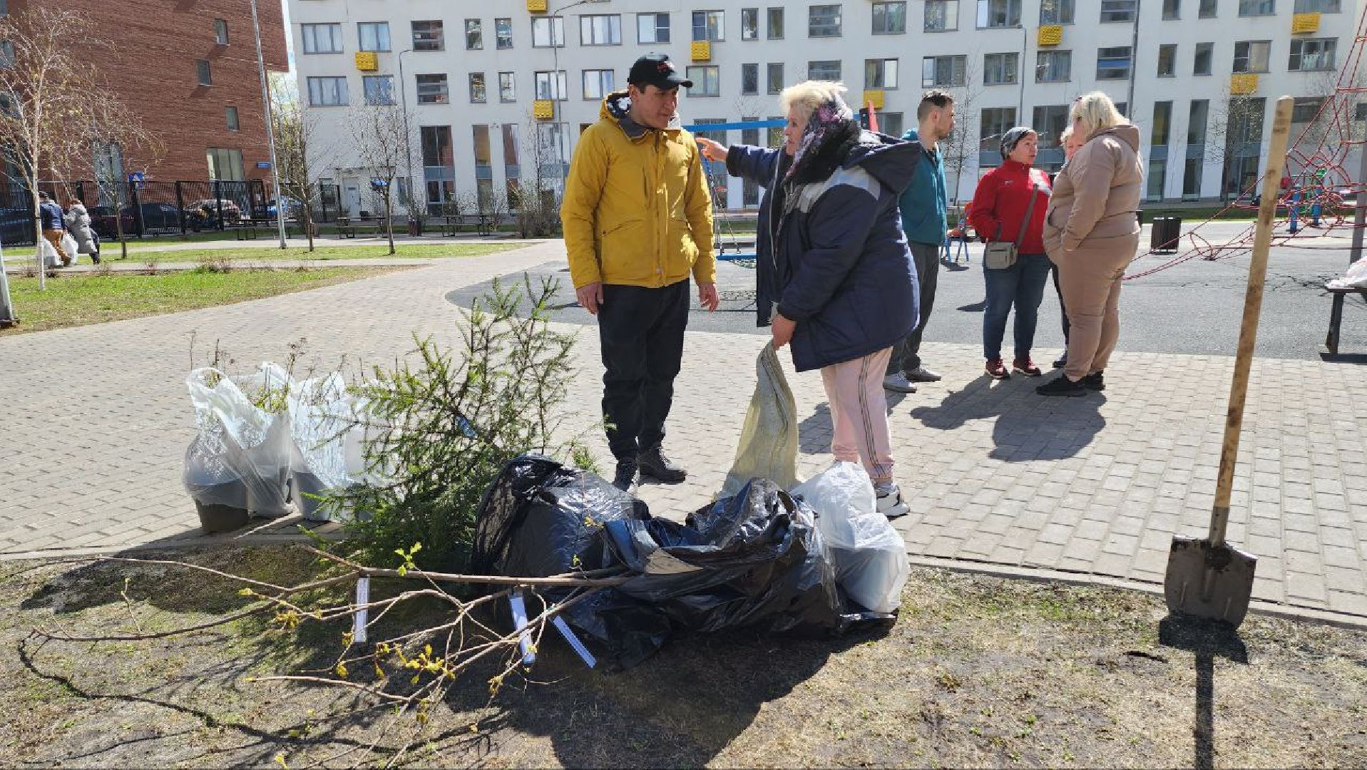люберцы, глава городского округа люберцы владимир волков, субботник, жители,