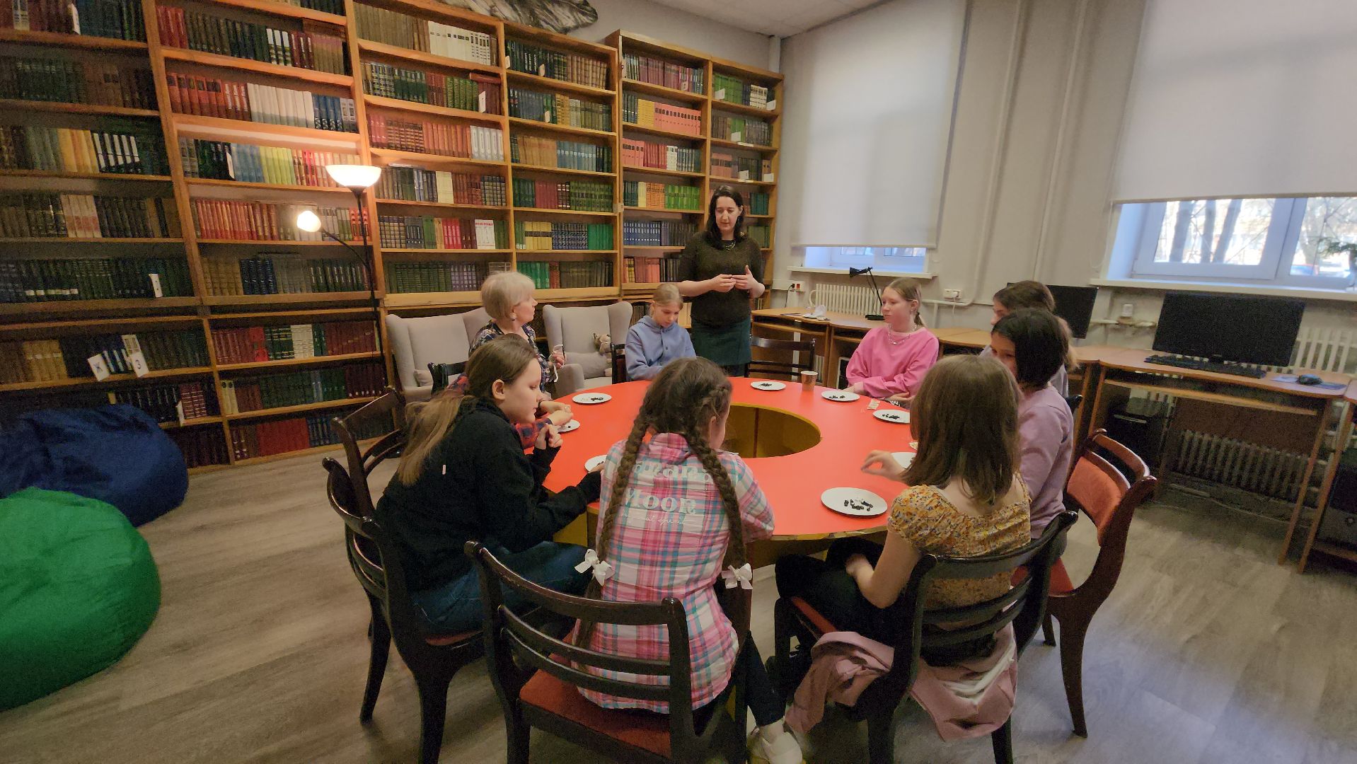 библионочь, браслет, лобня,