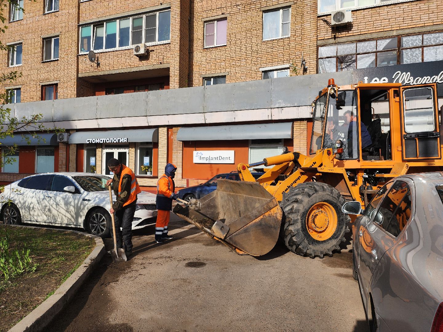 серпухов, московское шоссе, комбинат благоустройства, дорожный смет, месячник благосутройства,