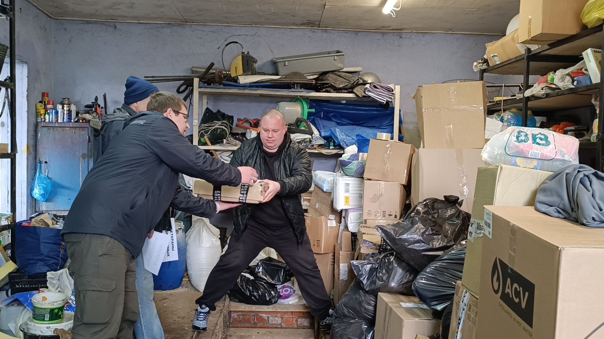 гуманитарная помощь, сво, лобня, машина,