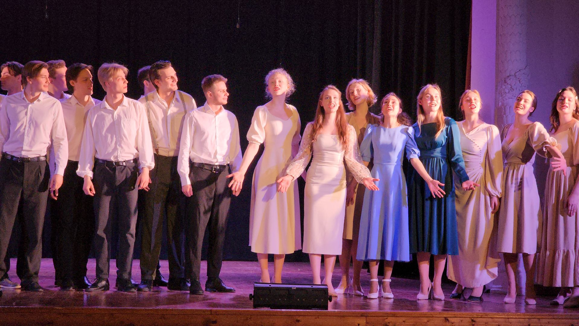 кашира, дк им ленина, борис щукин, театральный институт им щукина, актеры, студенты, класс концерт, этюд, ритмика,