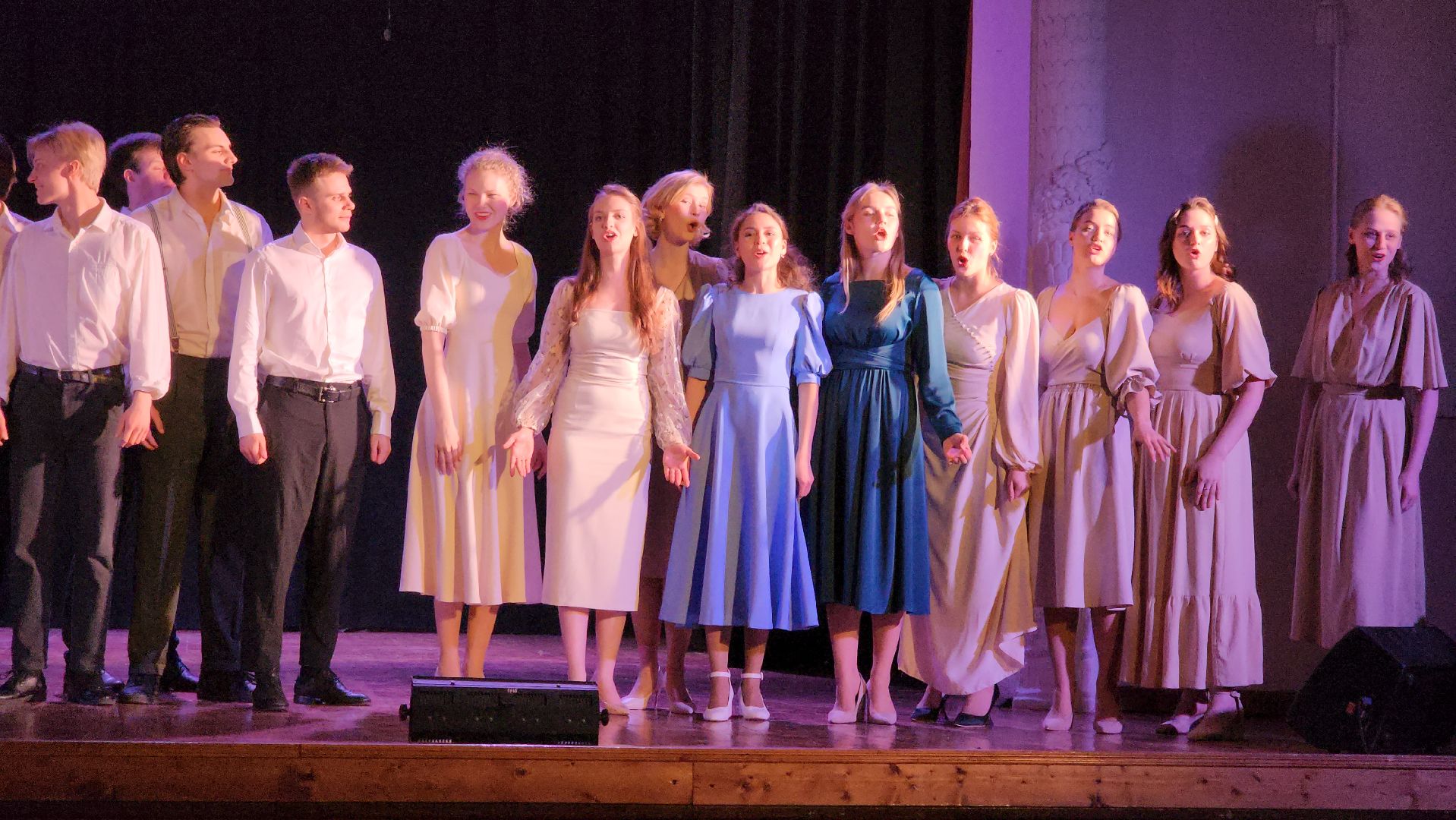 кашира, дк им ленина, борис щукин, театральный институт им щукина, актеры, студенты, класс концерт, этюд, ритмика,