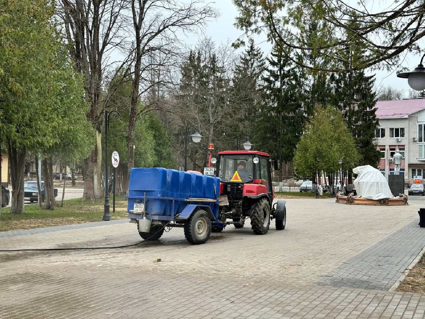 месячник благоустройства, сквер, чистота, уборка,