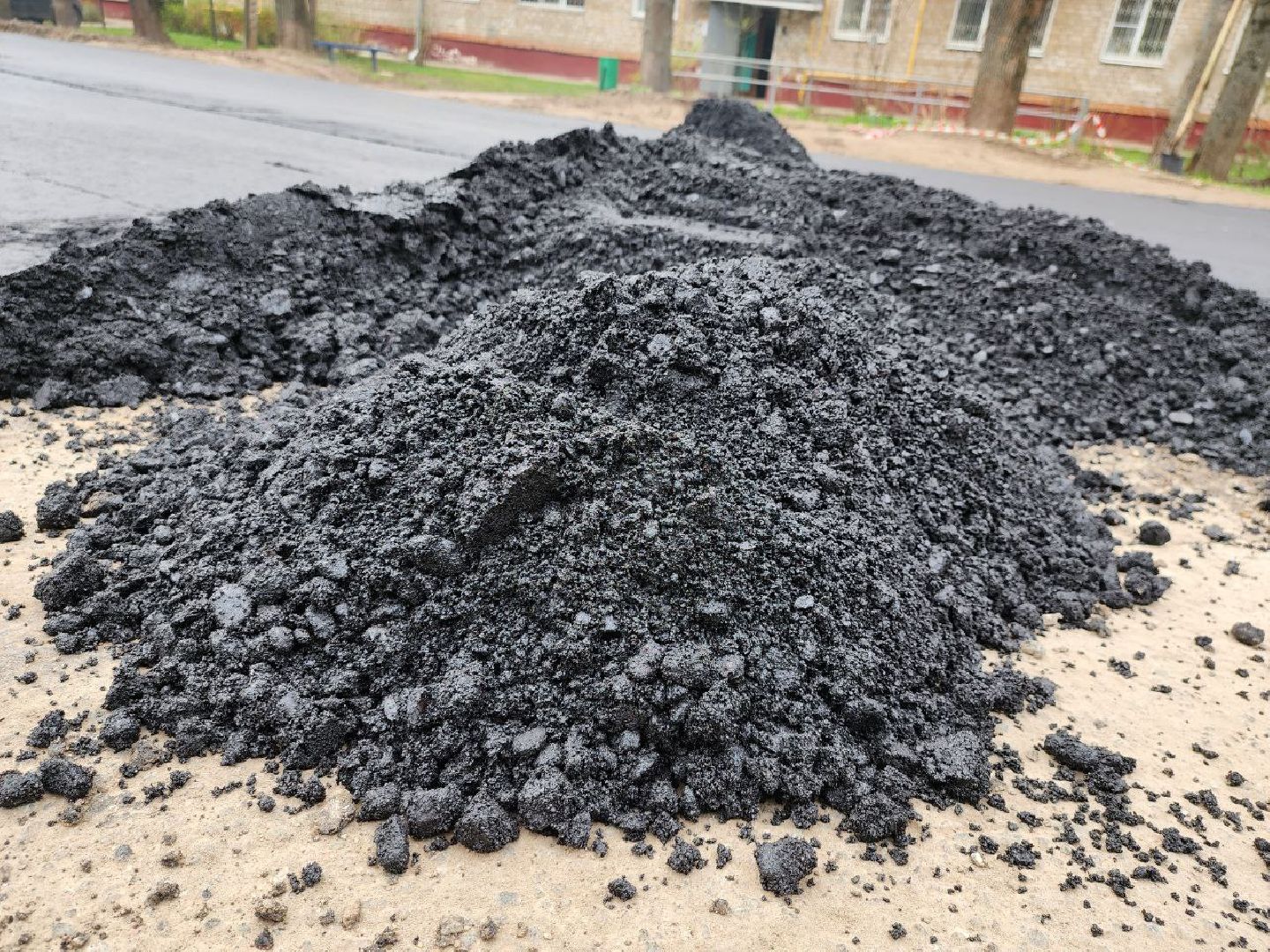 можайск, можайский городской округ, подмосковье, ямочный ремонт, ремонт дорог, дороги, дворы, глава, обращения граждан, масштабные работы,