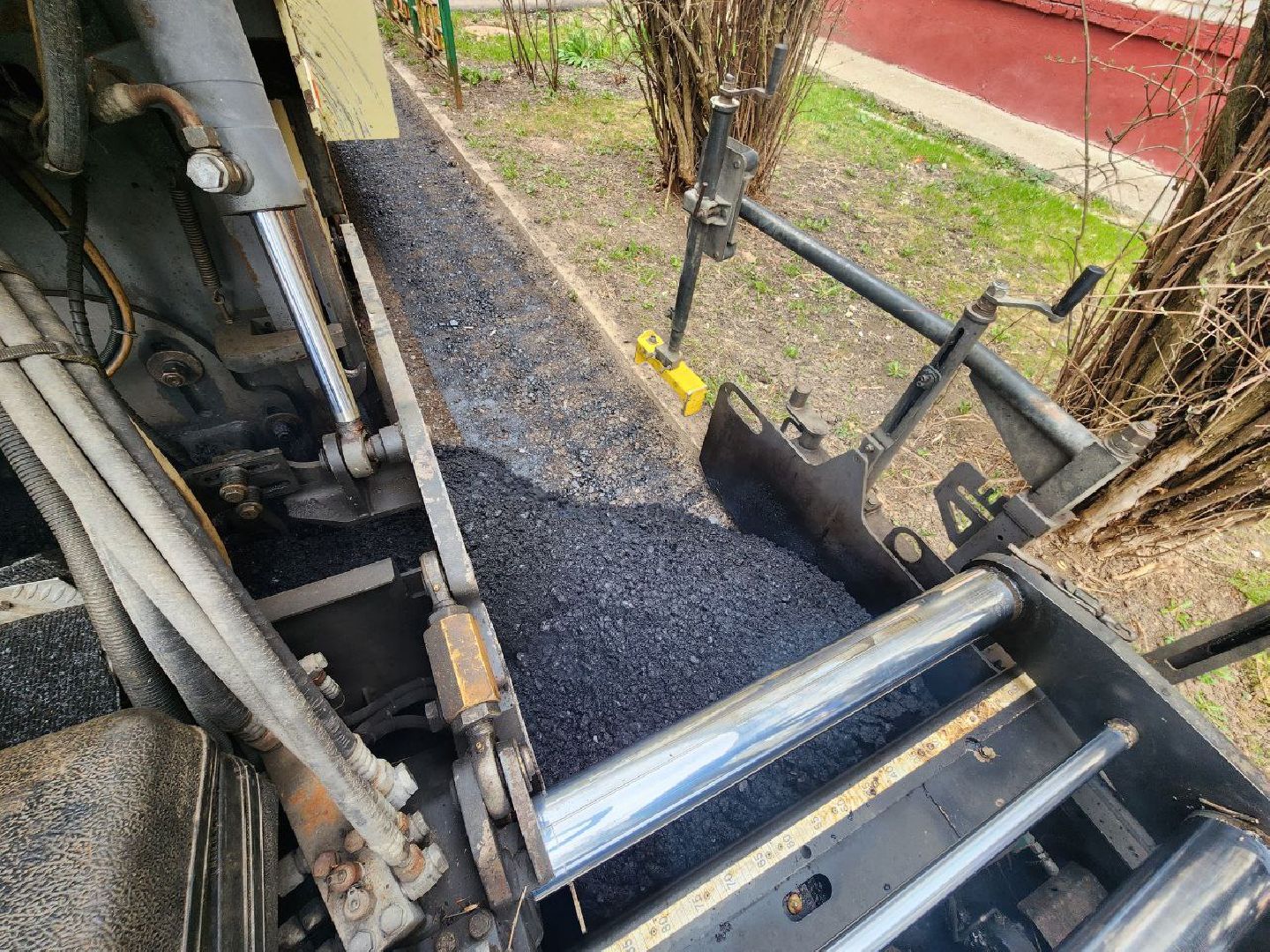 можайск, можайский городской округ, подмосковье, ямочный ремонт, ремонт дорог, дороги, дворы, глава, обращения граждан, масштабные работы,