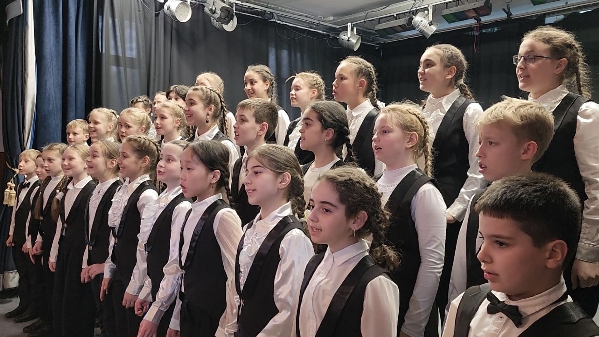 химки, культура, школа искусств, концерт, хор,