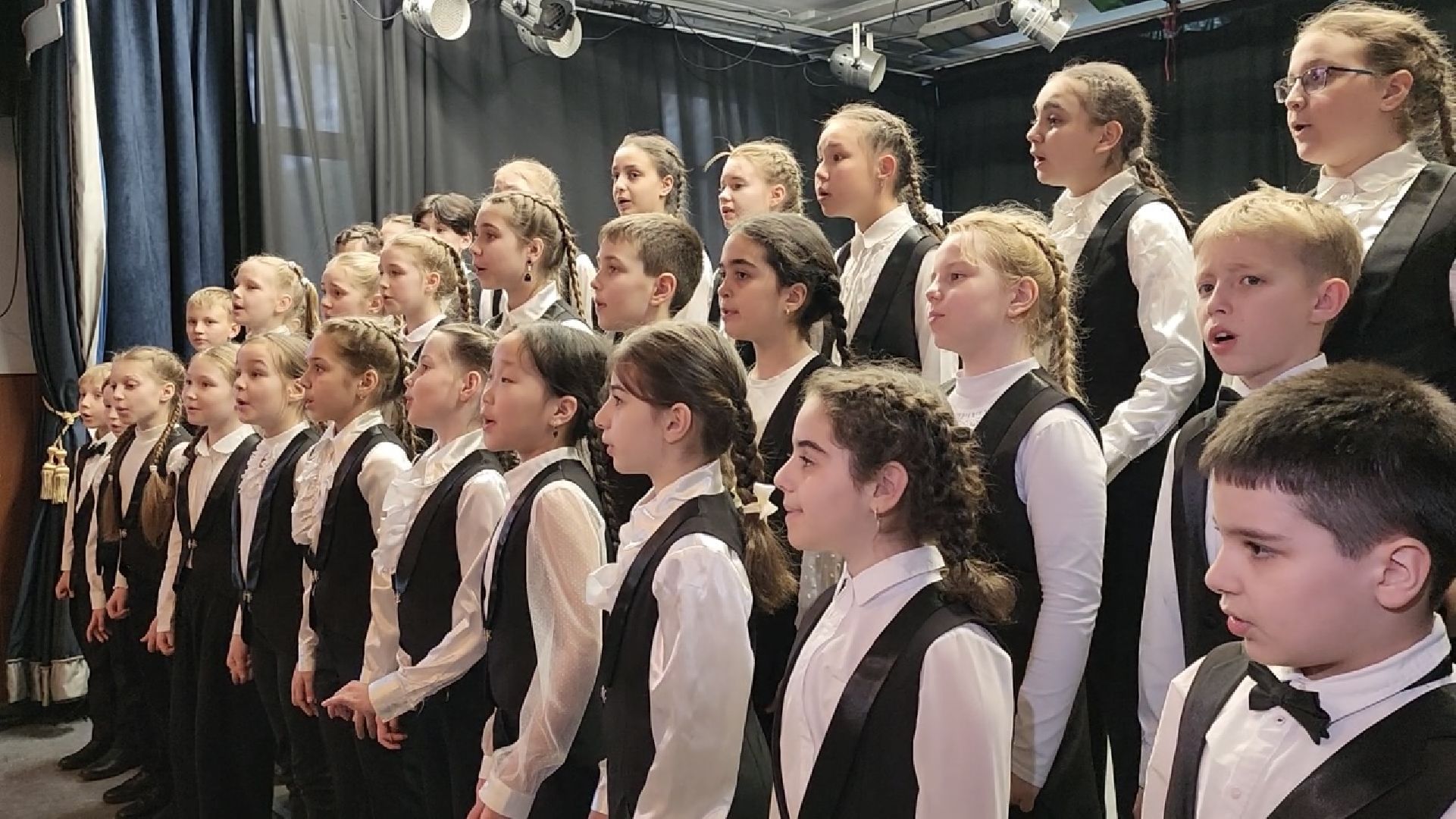 химки, культура, школа искусств, концерт, хор,
