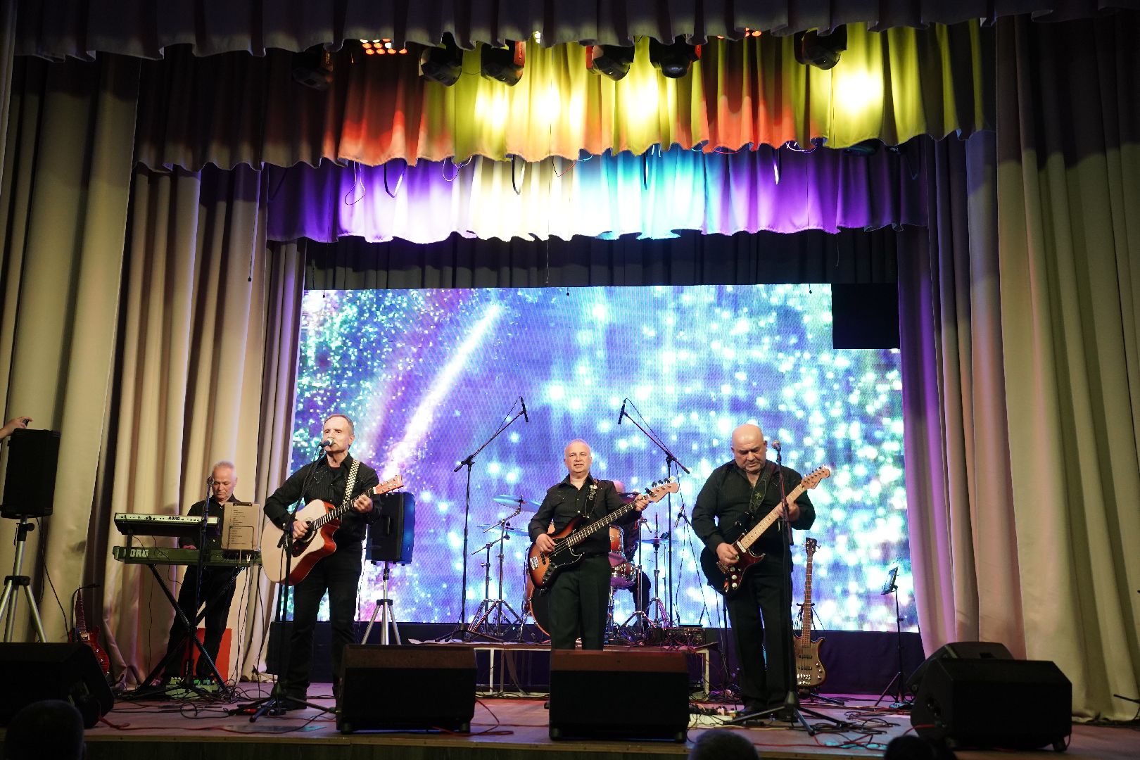 Крестов брод, кавер группа, ВИА, Рошаль, юбилейный концерт, 20 лет на сцене, Большая Шатура ДК Косякова,