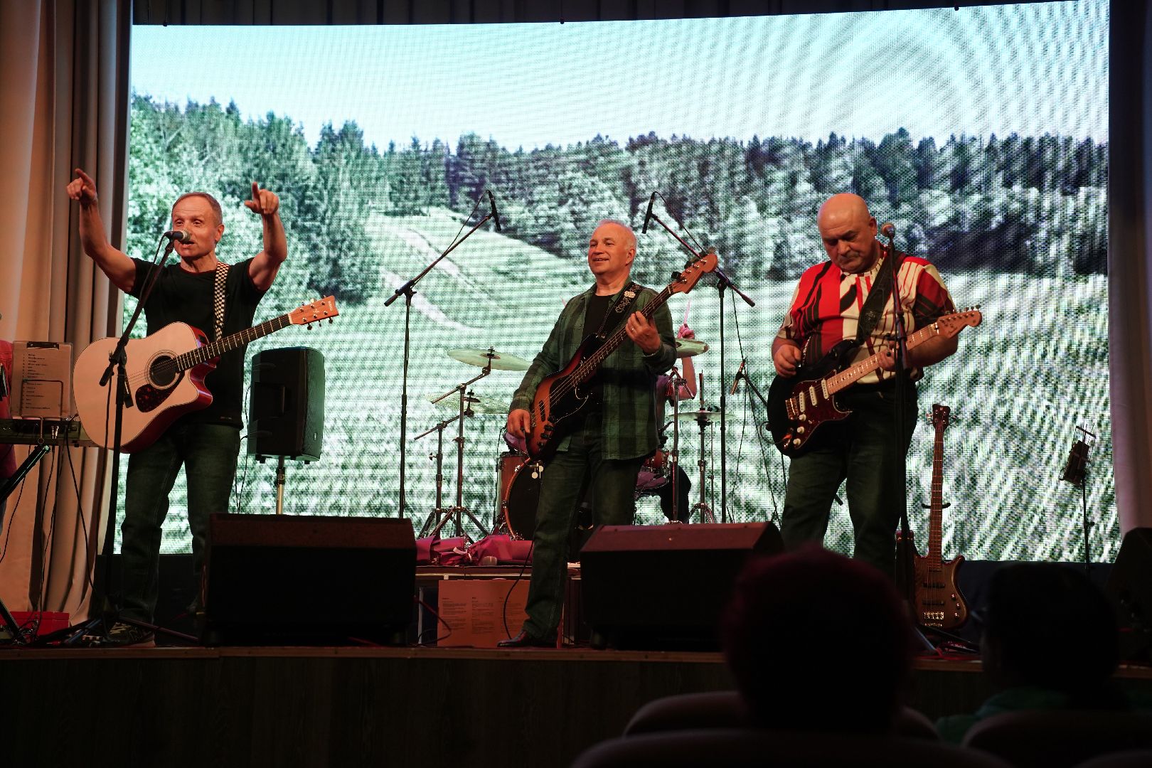 Крестов брод, кавер группа, ВИА, Рошаль, юбилейный концерт, 20 лет на сцене, Большая Шатура ДК Косякова,