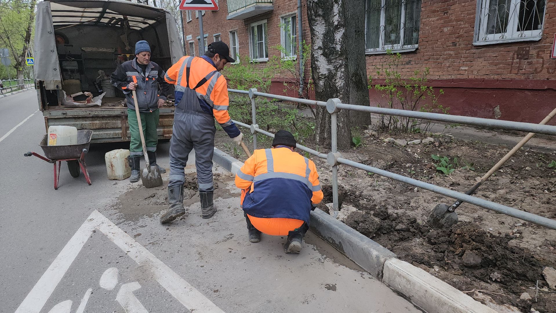 долгопрудный, ремонт дорог, ямочный ремонт,