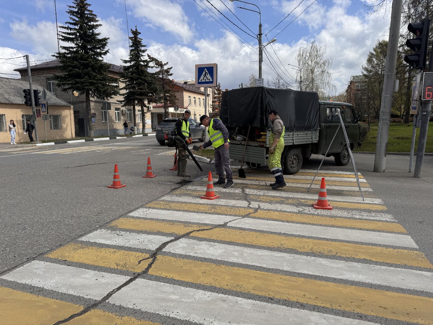 шаховская, ямочный ремонт, ямы, комунальная техника,