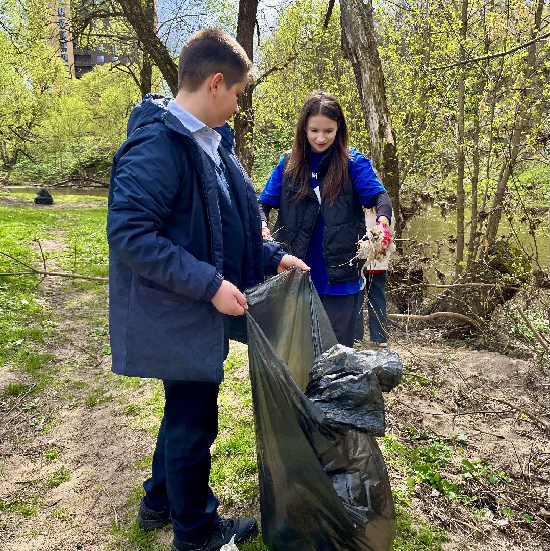 наро-фоминск, яблоневый сад, Клевое место, Субботник, Субботник юннатов, Посадка деревьев,
