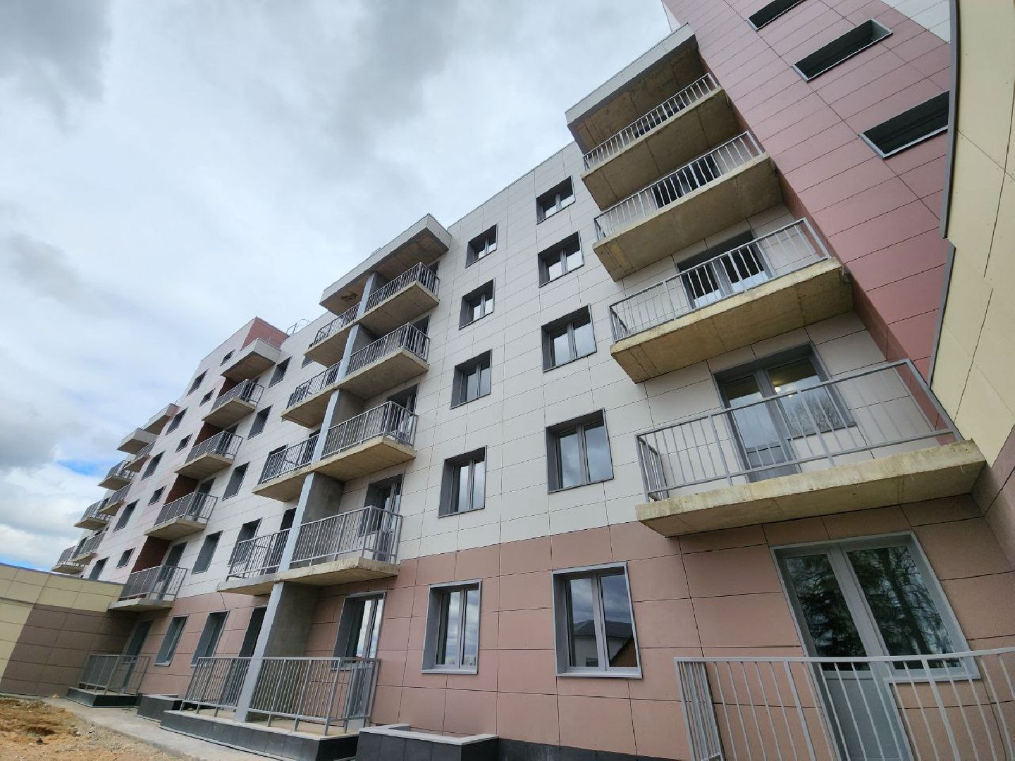 можайск, можайский городской округ, подмосковье, строительство, дом для переселенцев, собственники аварийного жилья, нацпроект, госпрограмма, ключи от квартир,