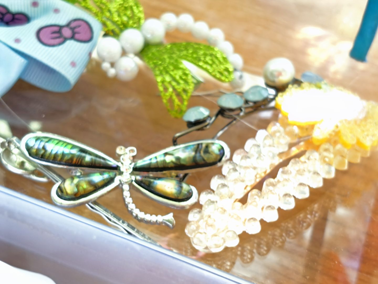 своп, обмен вещами, обмен книгами, экология,